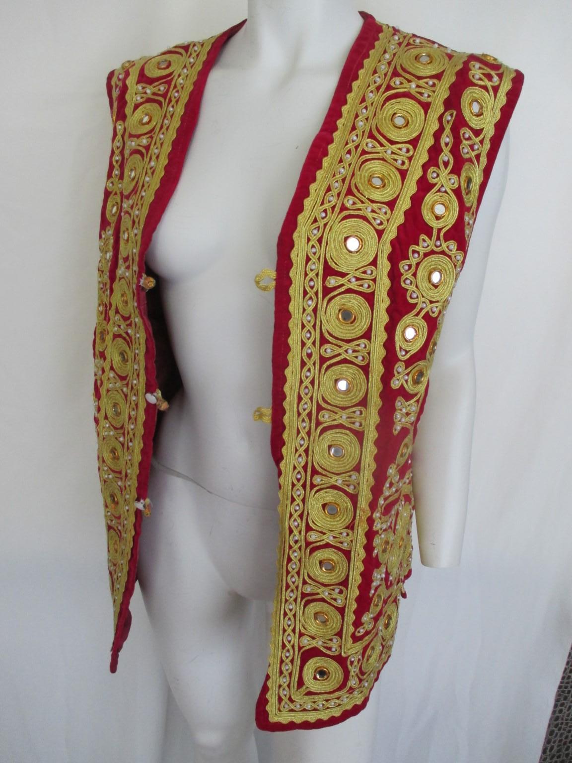 Antique Ottoman Red Velvet Vest For Sale 2