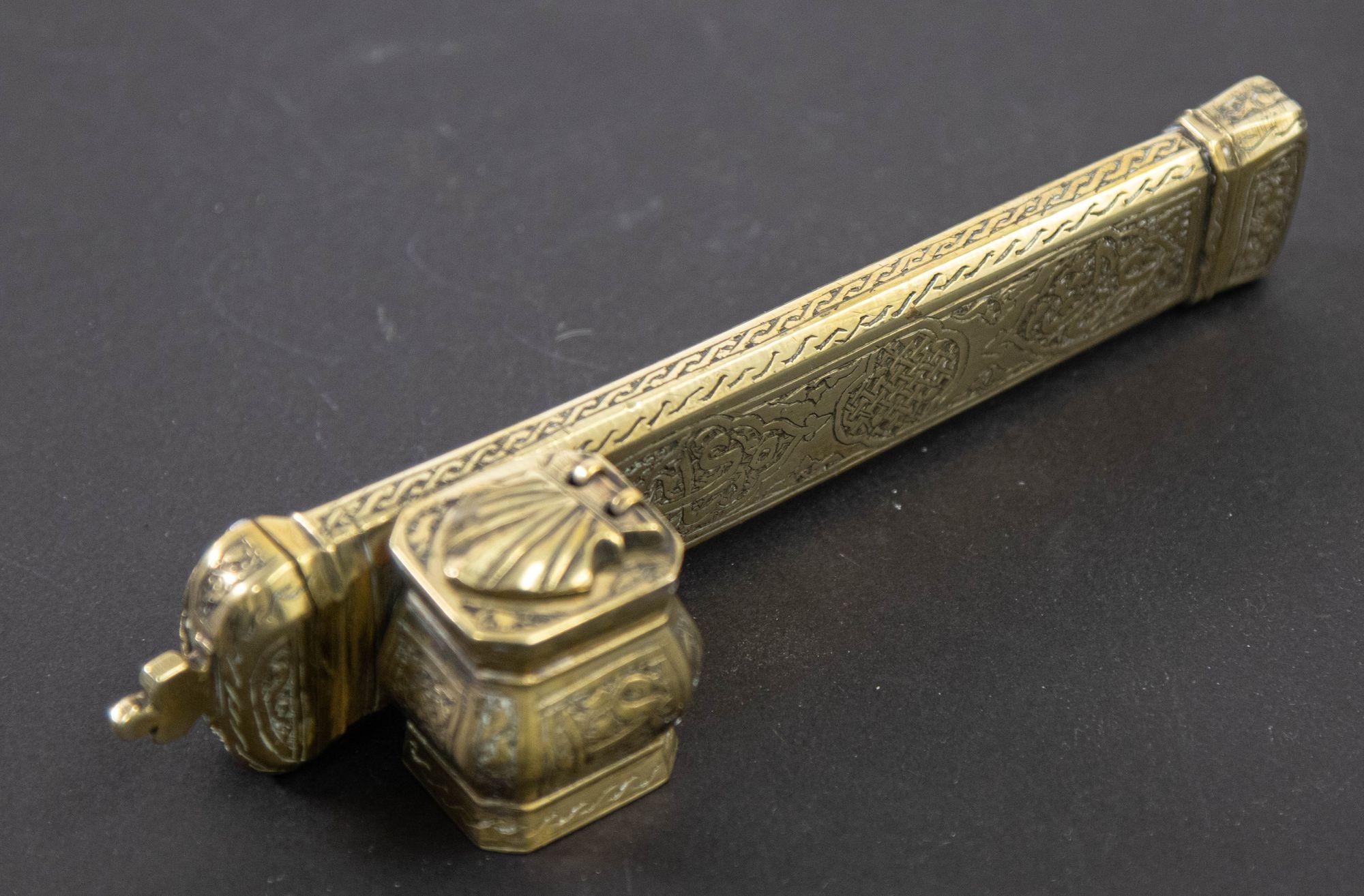 Antique Ottoman Turkish Brass Inkwell Qalamdan with Arabic Calligraphy Writing For Sale 12