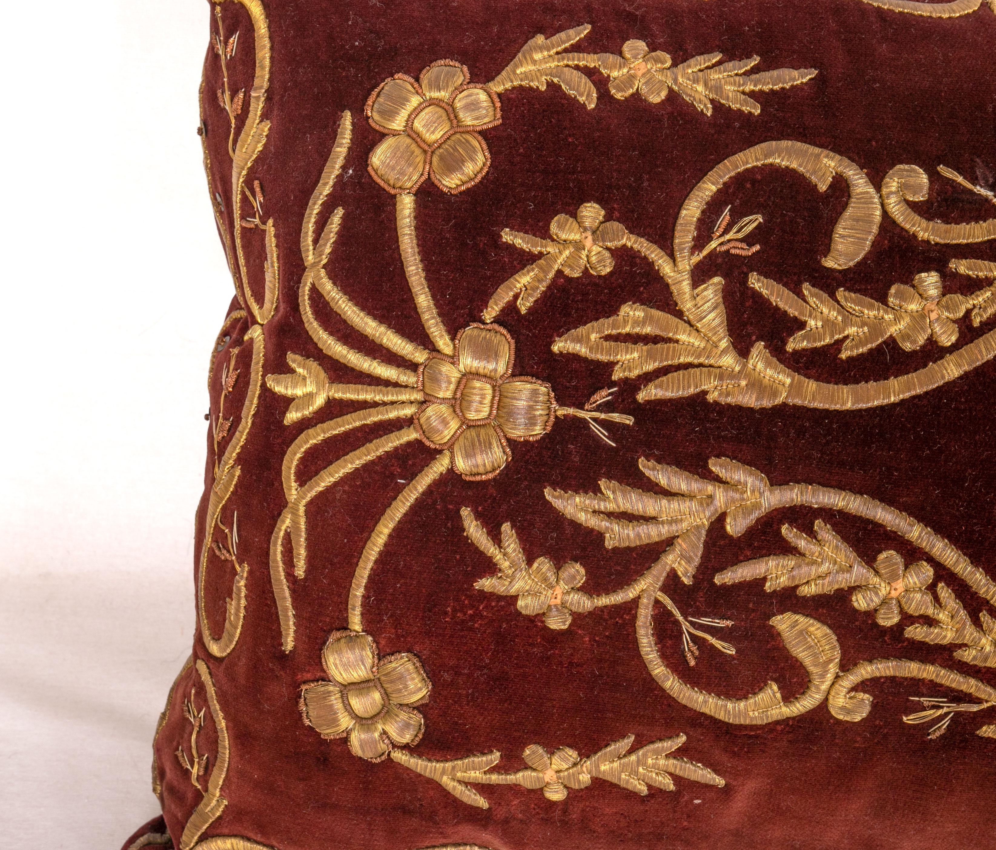 Antique Ottoman Turkish Sarma Technique Vevlet Pillow Cases In Good Condition In Istanbul, TR