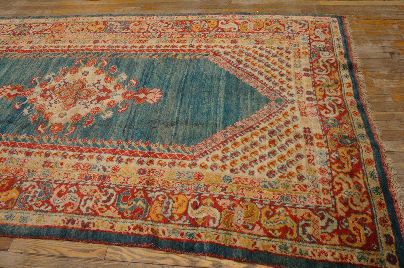 Late 19th Century Turkish Angora Oushak Carpet ( 5' 2'' x 9' 4'' - 157 x 284 ) In Good Condition For Sale In New York, NY