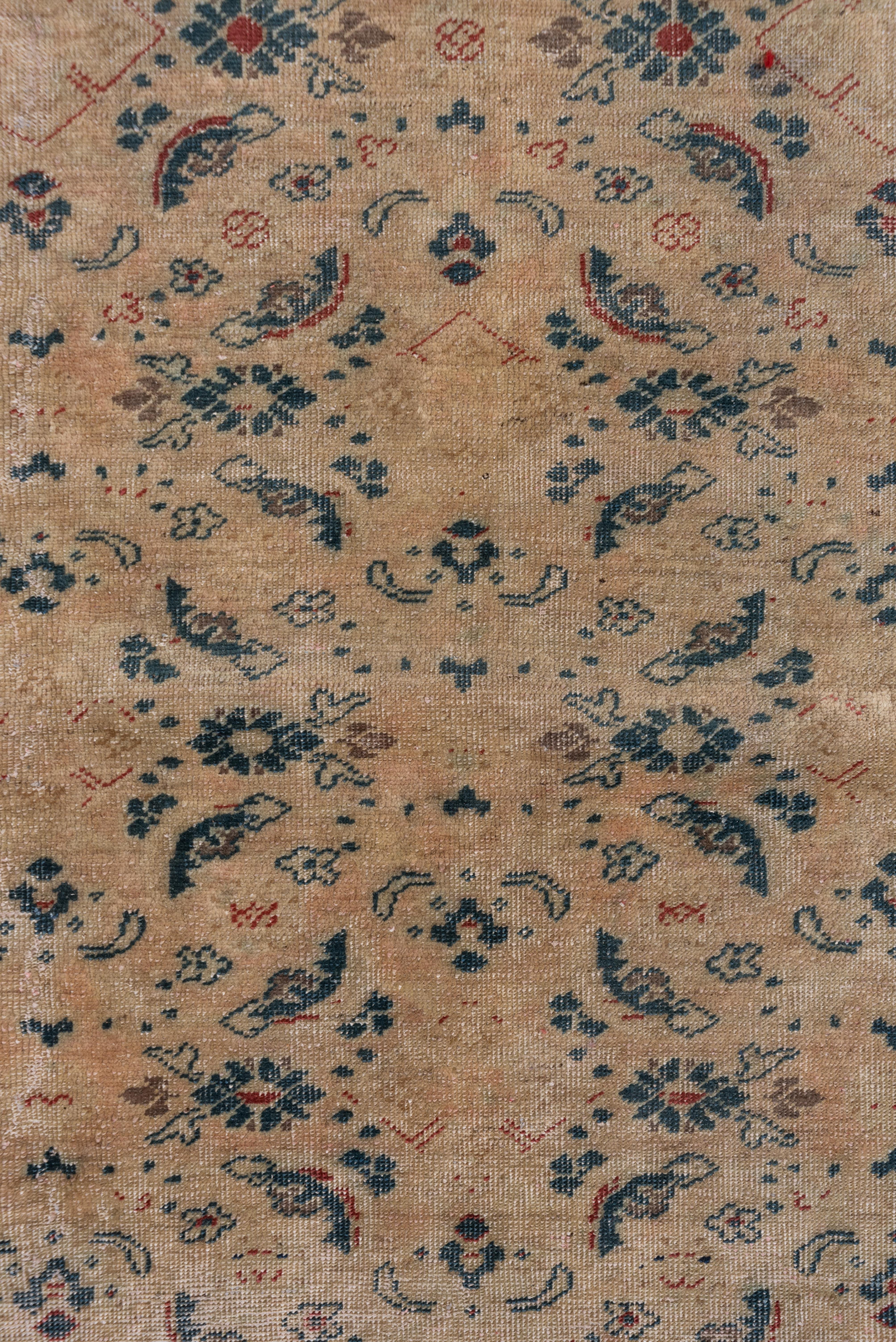 Antiker Oushak-Teppich, beigefarbenes Feld, persischer Stil (Handgeknüpft) im Angebot