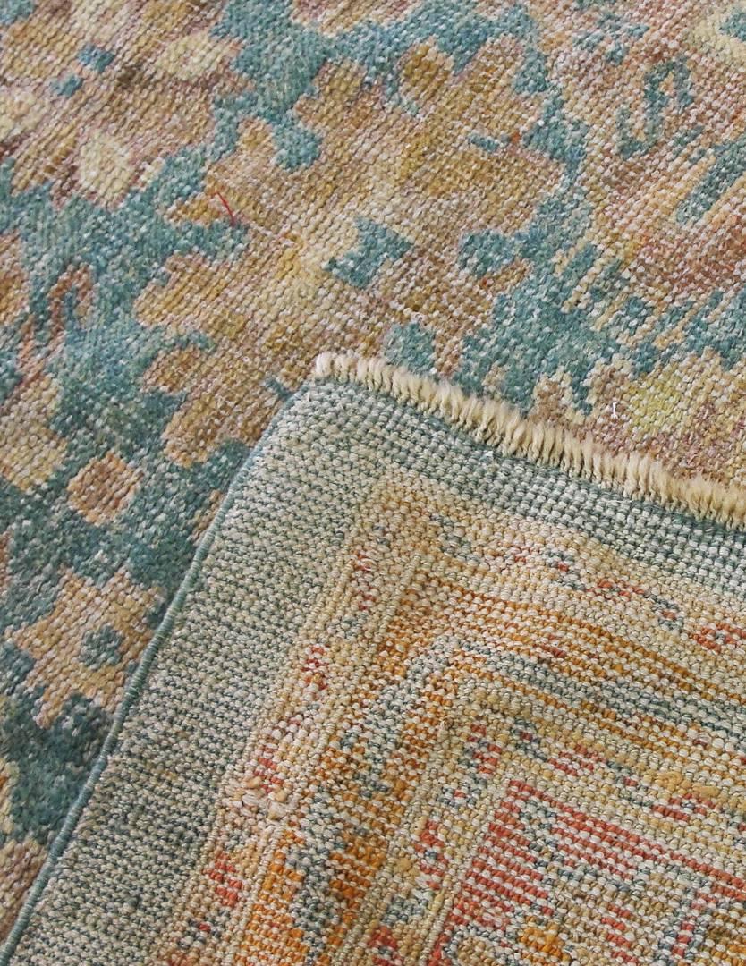 Antique Oushak Carpet In Good Condition In Evanston, IL