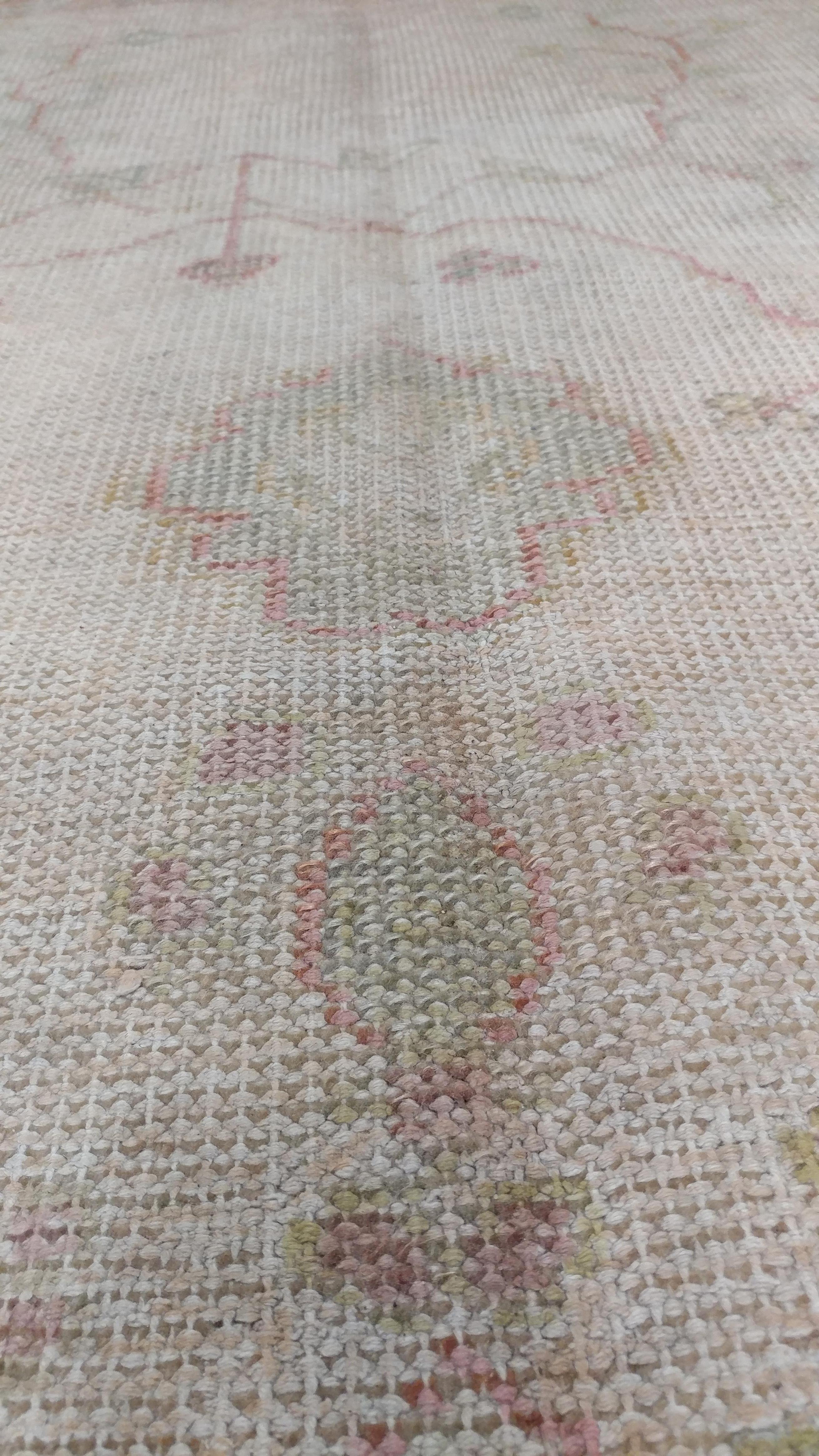 Antique Oushak Carpet, Handmade Oriental Rug, Shrimp Pink, Taupe, Cream Fine Rug In Fair Condition For Sale In Port Washington, NY