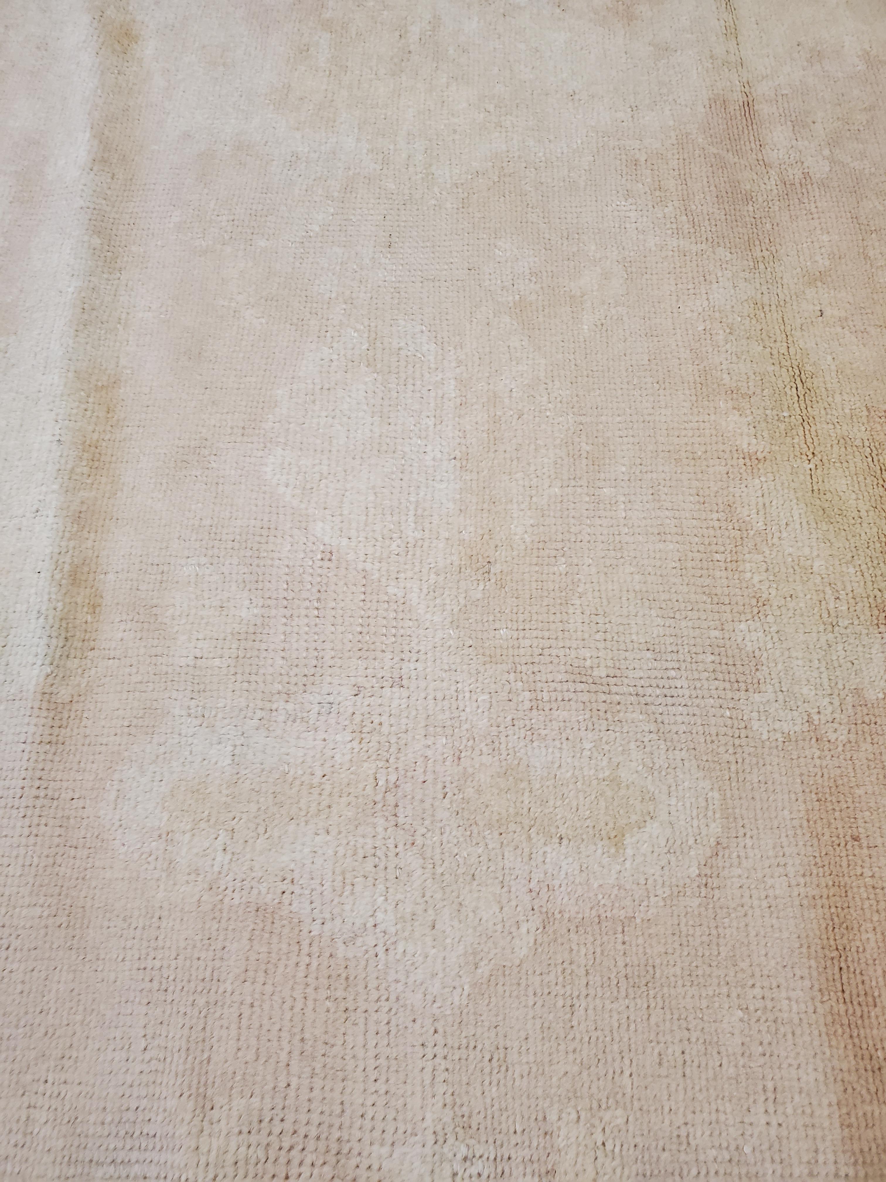 Lana Tappeto antico Oushak, Tappeto orientale fatto a mano, Taupe morbido, Panna chiaro, Pallido in vendita
