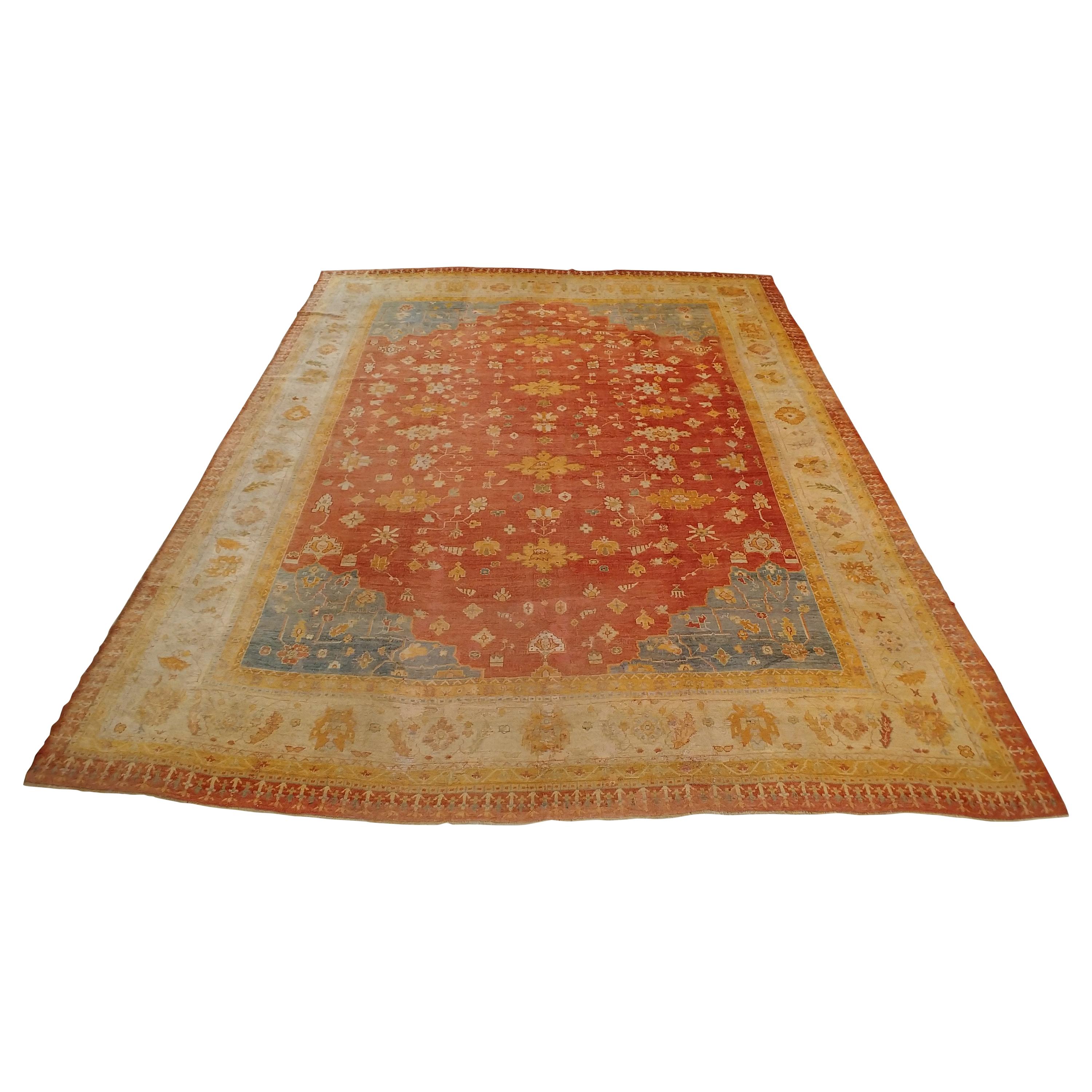 Antiker Oushak-Teppich, handgefertigter türkischer orientalischer Teppich, Beige, Koralle, Hellblau