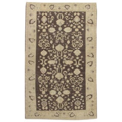 Antiker antiker Oushak-Teppich, handgefertigter türkischer orientalischer Teppich, Beige, Taupe, Anthrazit