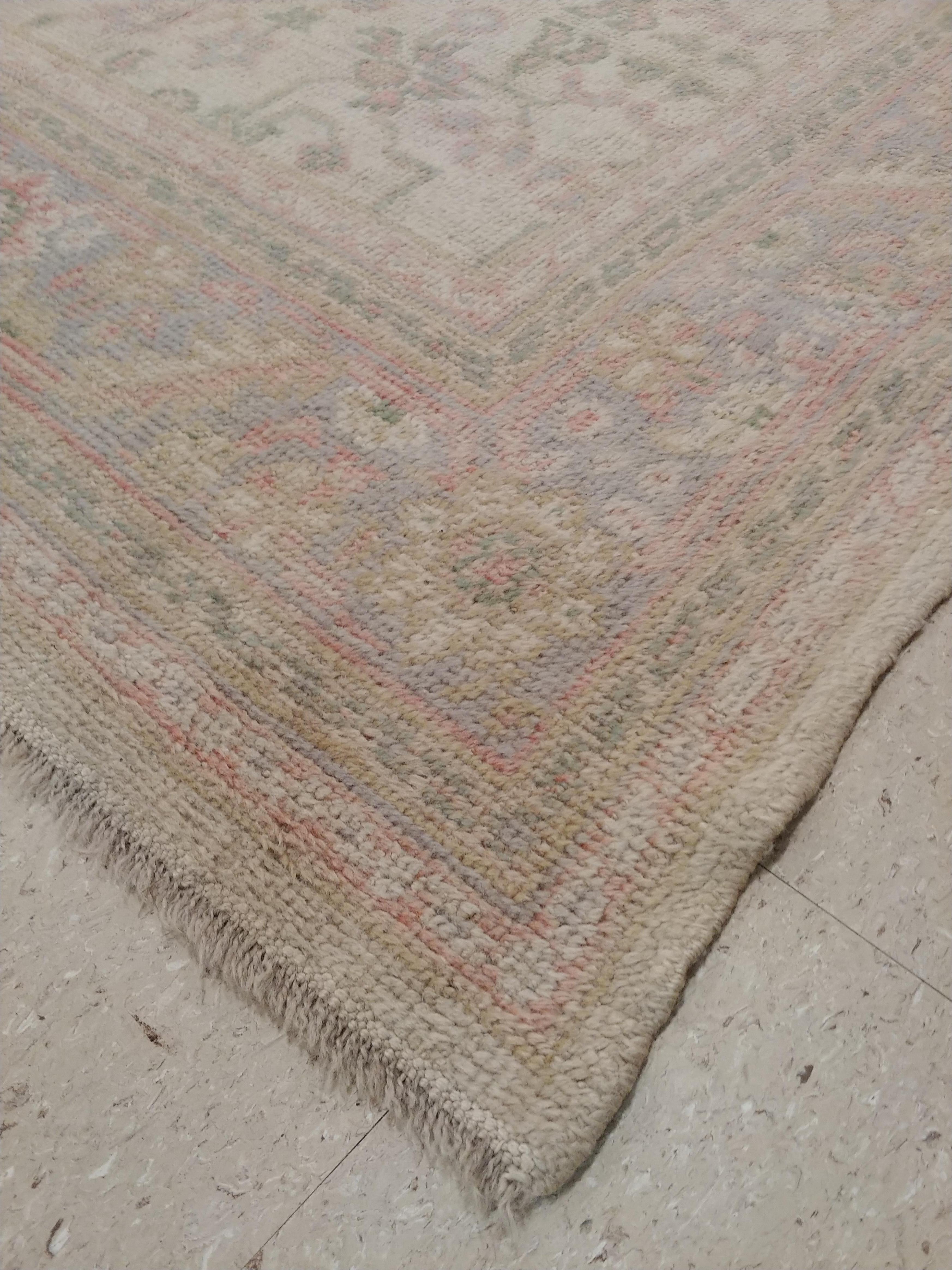Antique Oushak Carpet, Handmade Turkish Oriental Rug, Beige, Taupe, Soft For Sale 4