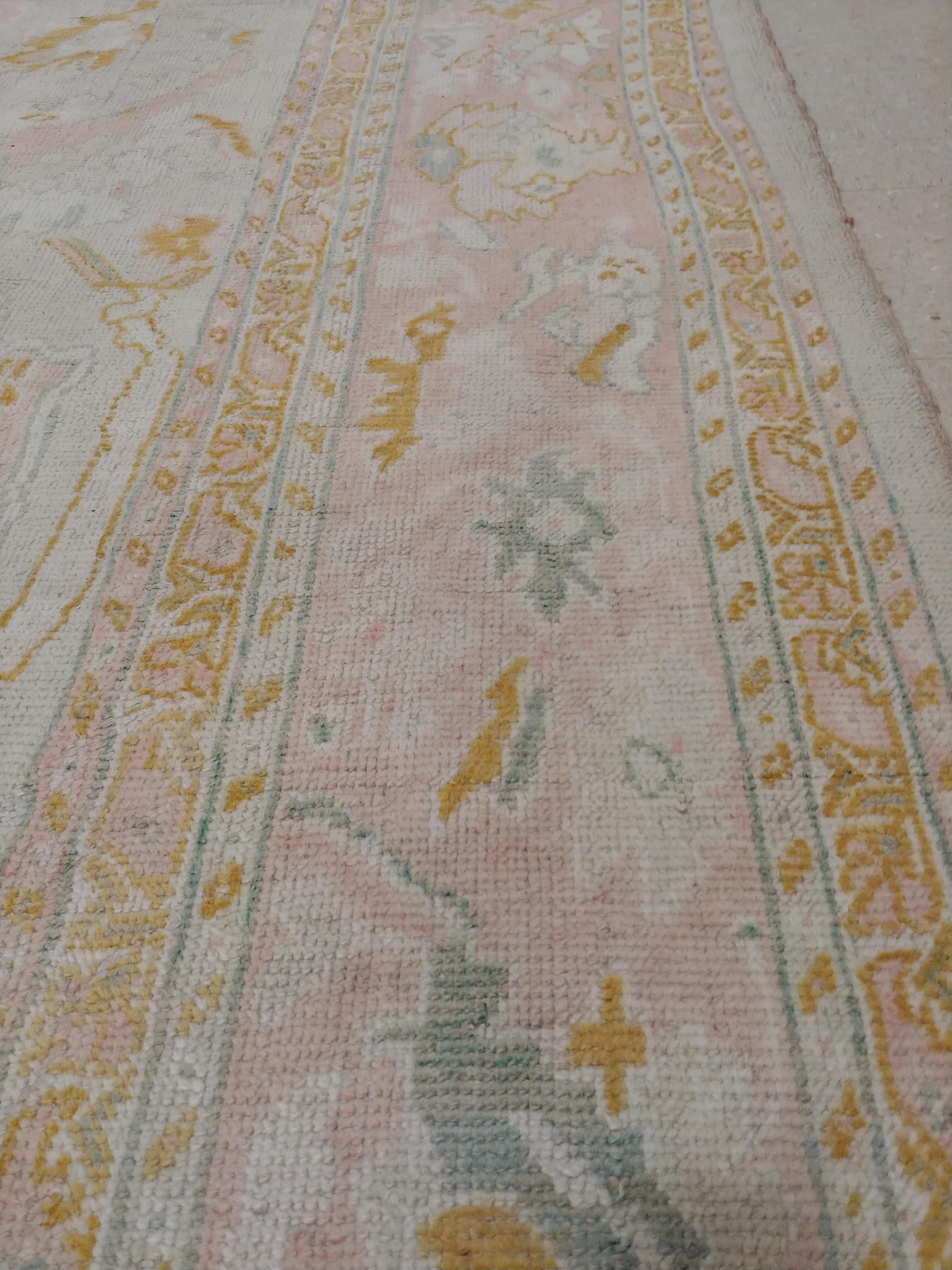Antique Oushak Carpet, Handmade Turkish Oriental Rug, Beige, Taupe, Soft Shrimp For Sale 2