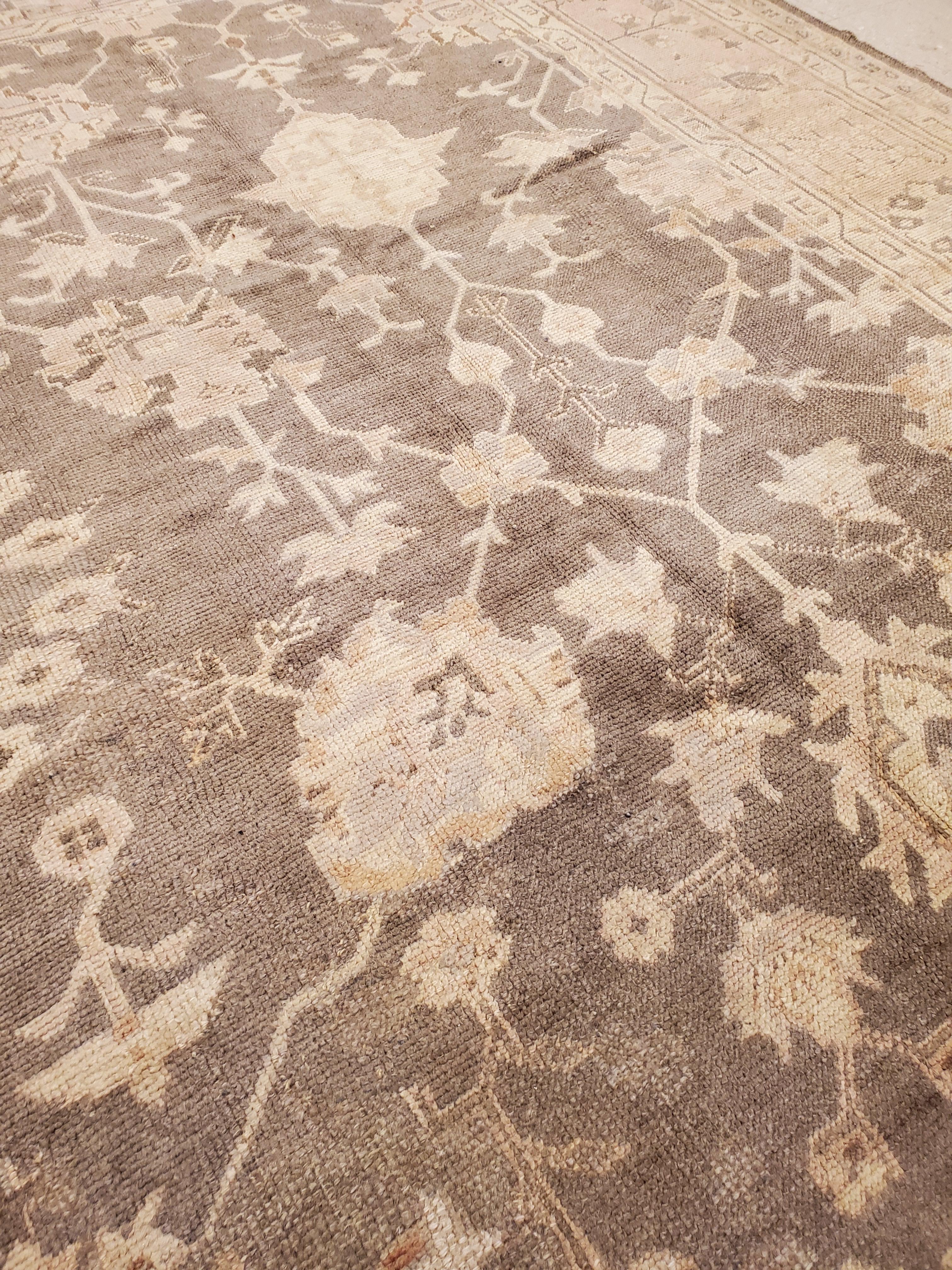 Tapis d'Oushak ancien, tapis oriental fait à la main, gris chiffonné, crème moelleuse en vente 6