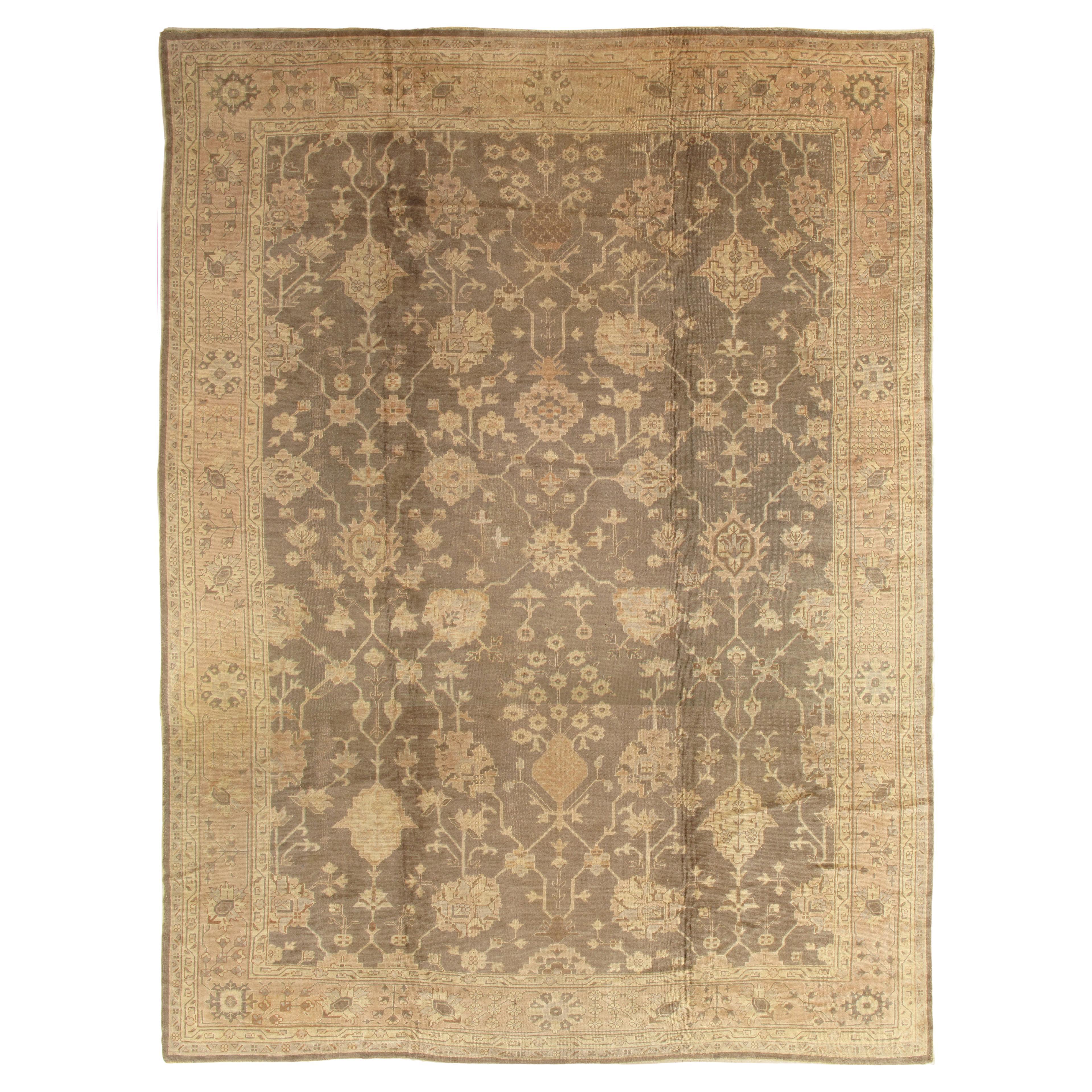Antiker Oushak-Teppich, orientalischer Teppich, handgefertigt in Grau, gedämpfter Schrein, weiche Creme im Angebot