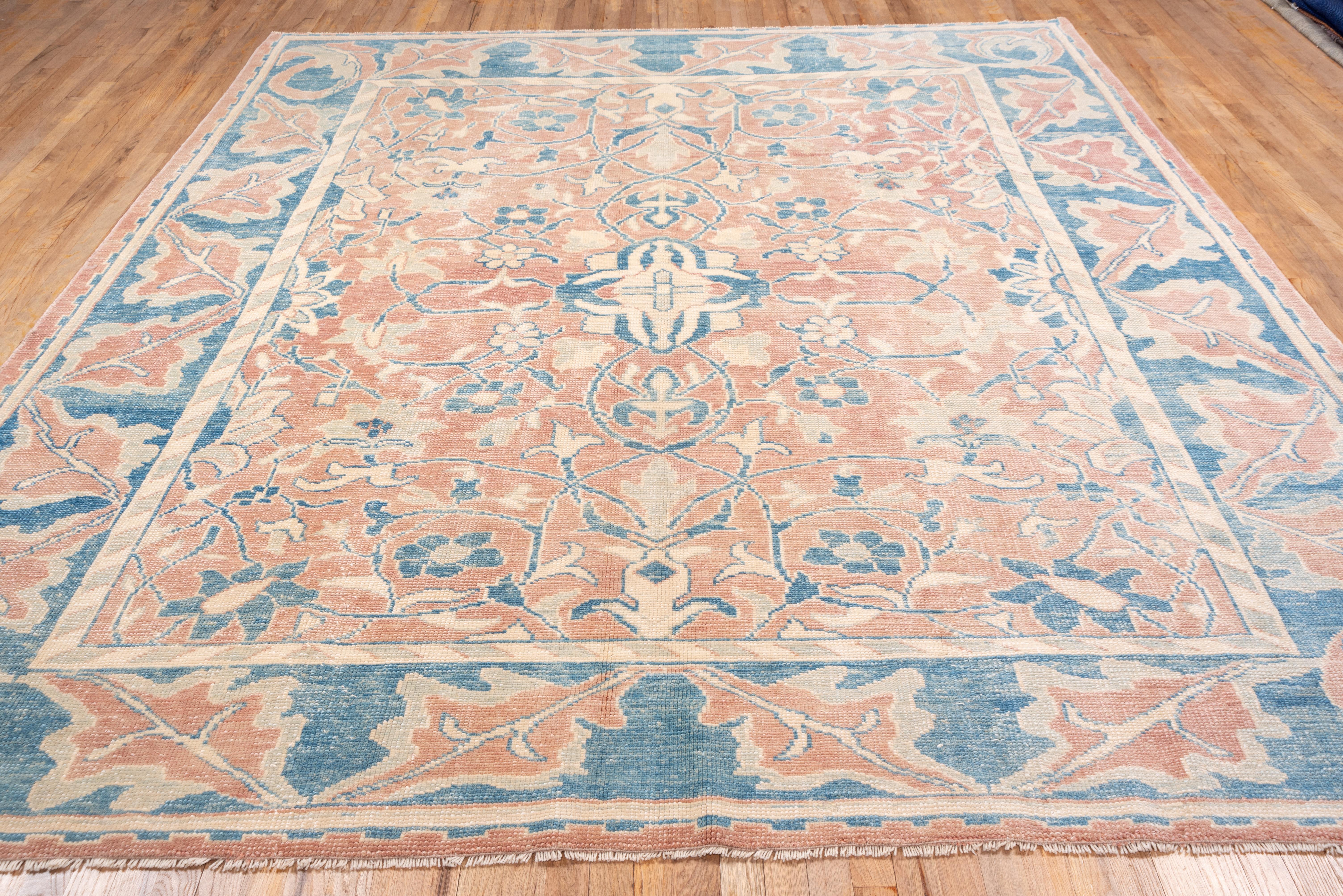 Antique Oushak Carpet, Salmon Field, Blue Borders In Good Condition For Sale In New York, NY