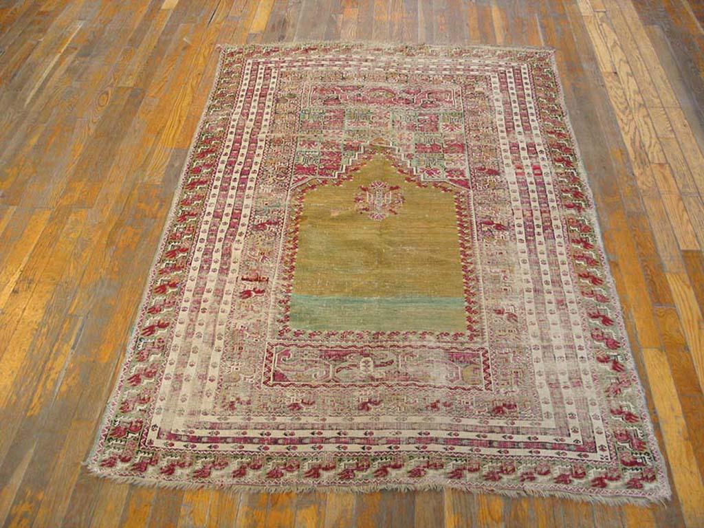 Turc Ancien tapis d'Oushak Ghoirdes en vente