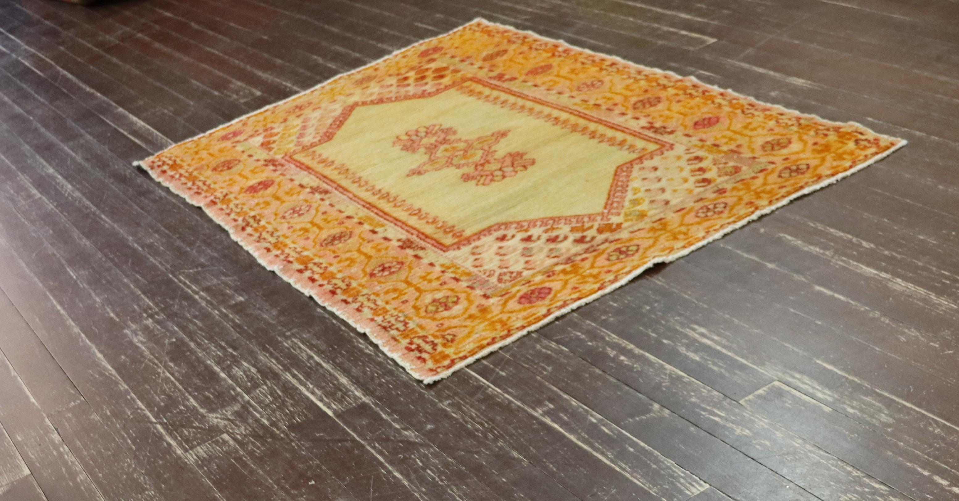 Antique Oushak Rug For Sale 1