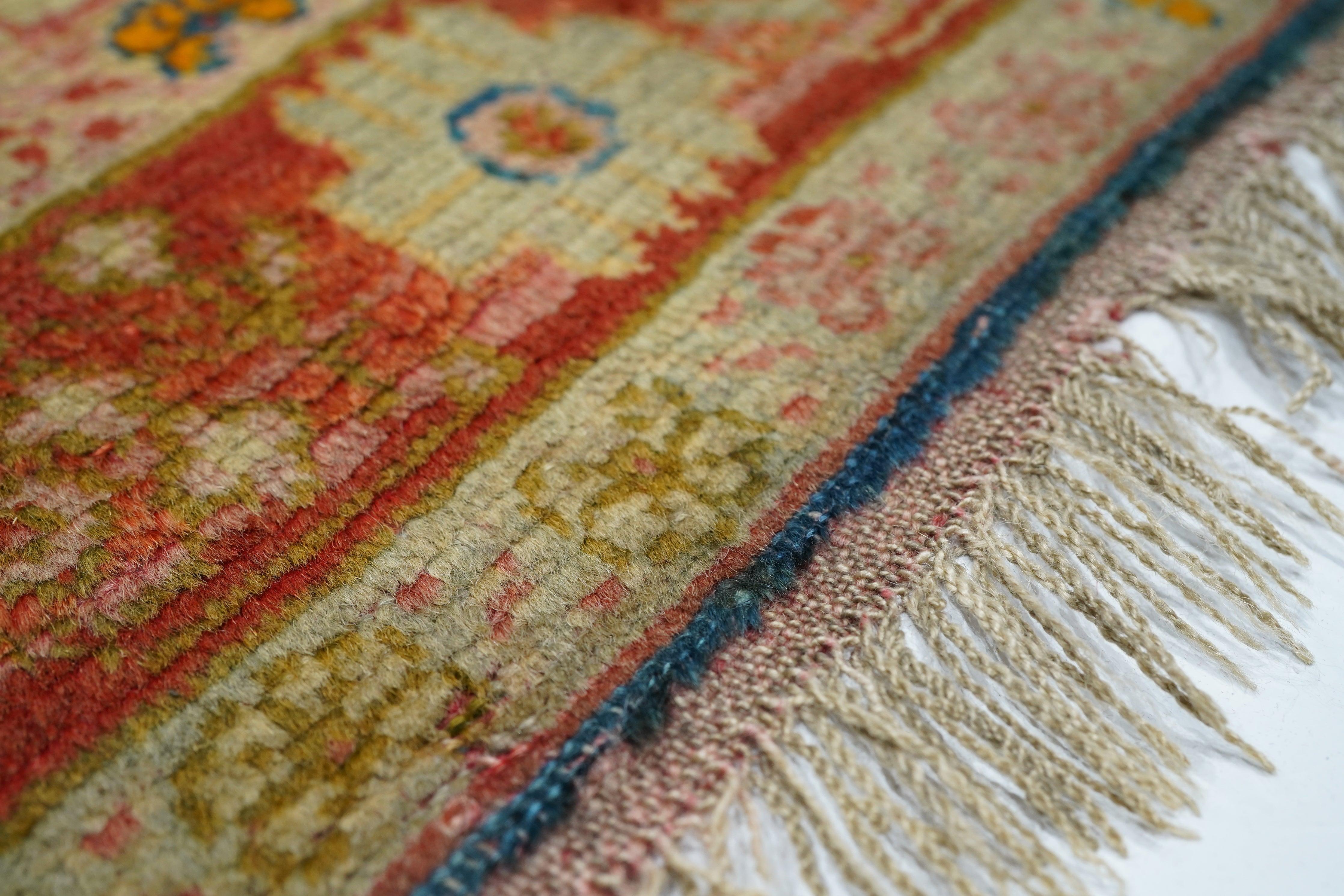 Tappeto Oushak antico 3'3'' x 5'0'' In condizioni buone in vendita a New York, NY