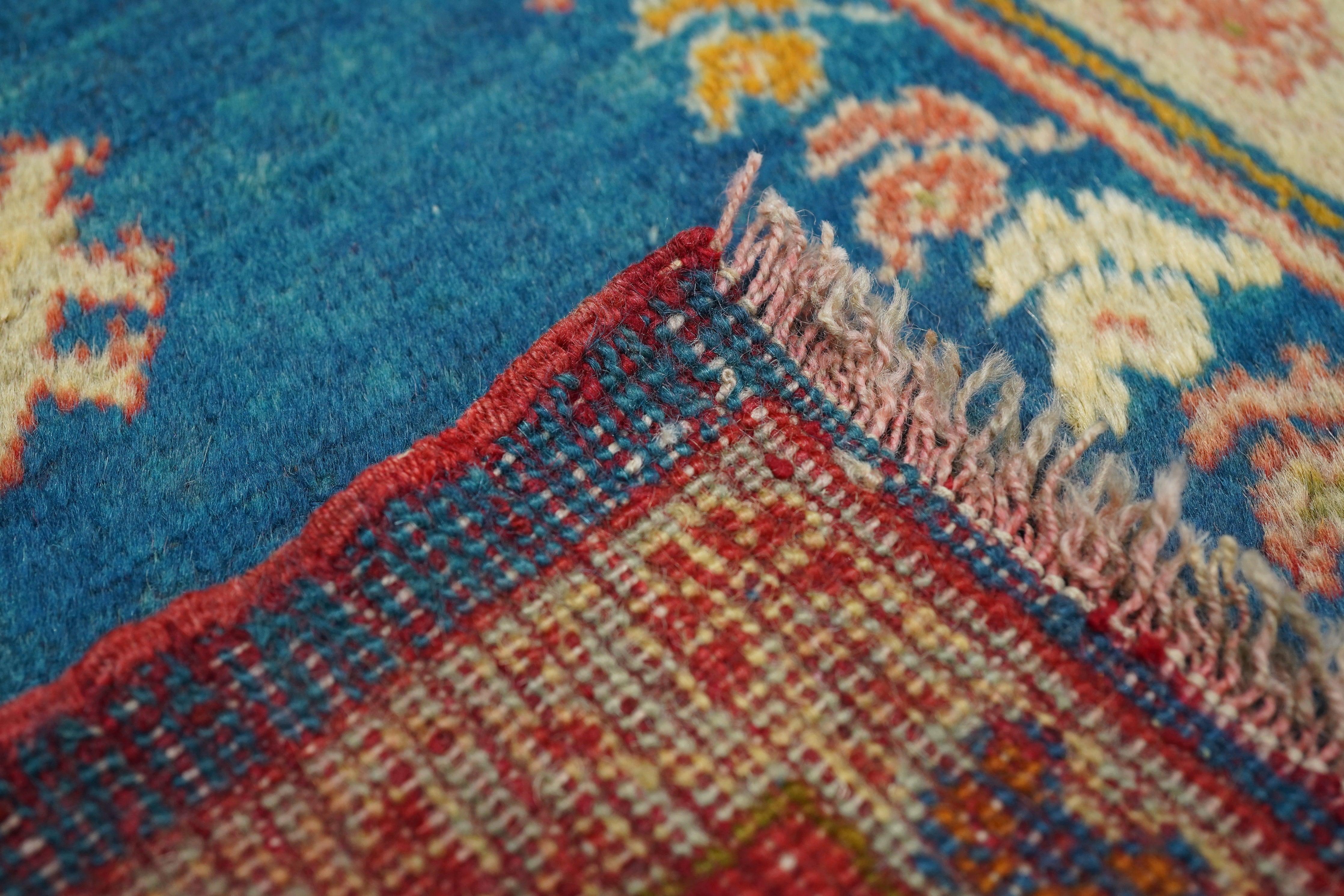 Tappeto Oushak antico 3'3'' x 5'0'' in vendita 1