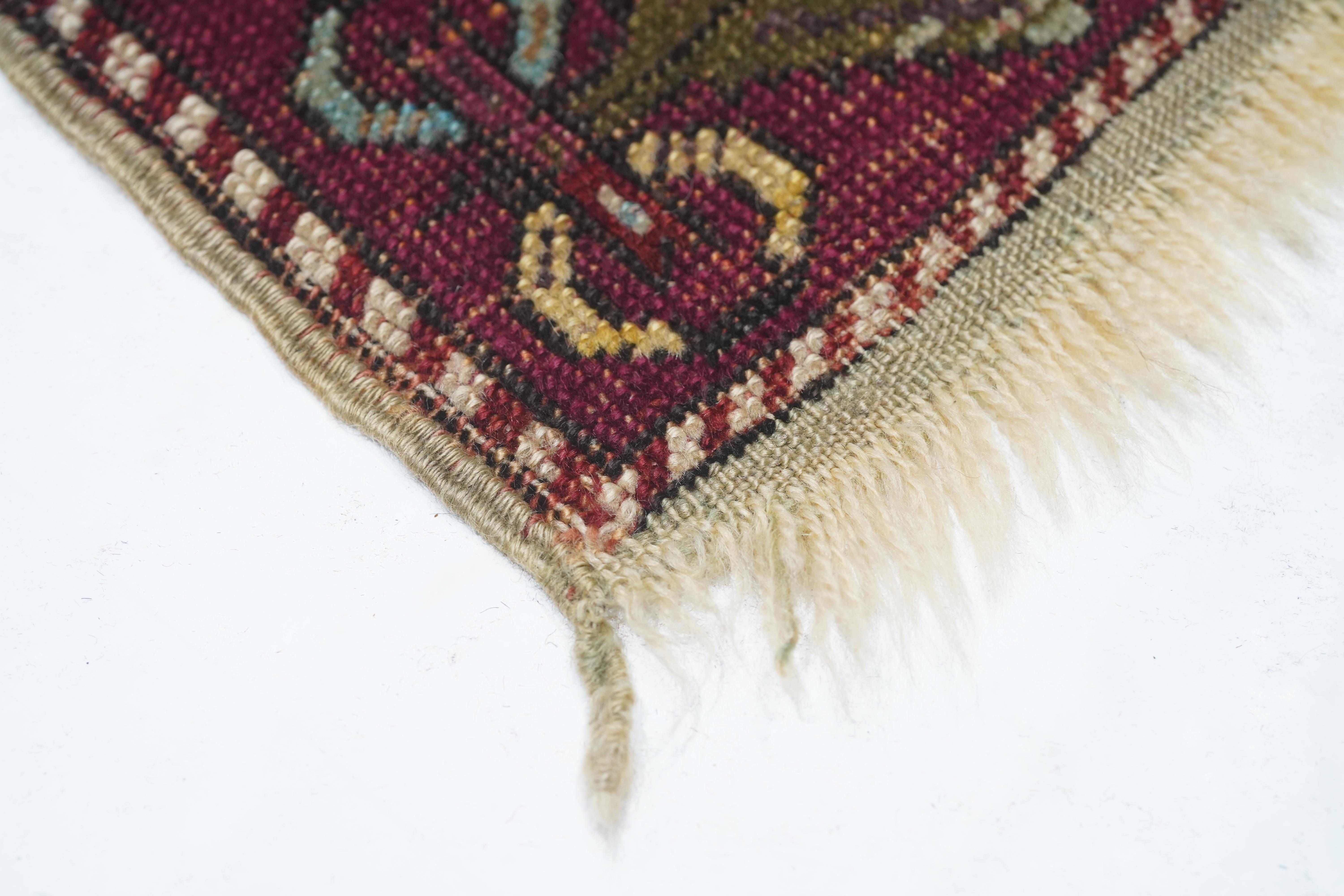 Antiker Oushak-Teppich 3'5'' x 5'4'' (Türkisch) im Angebot