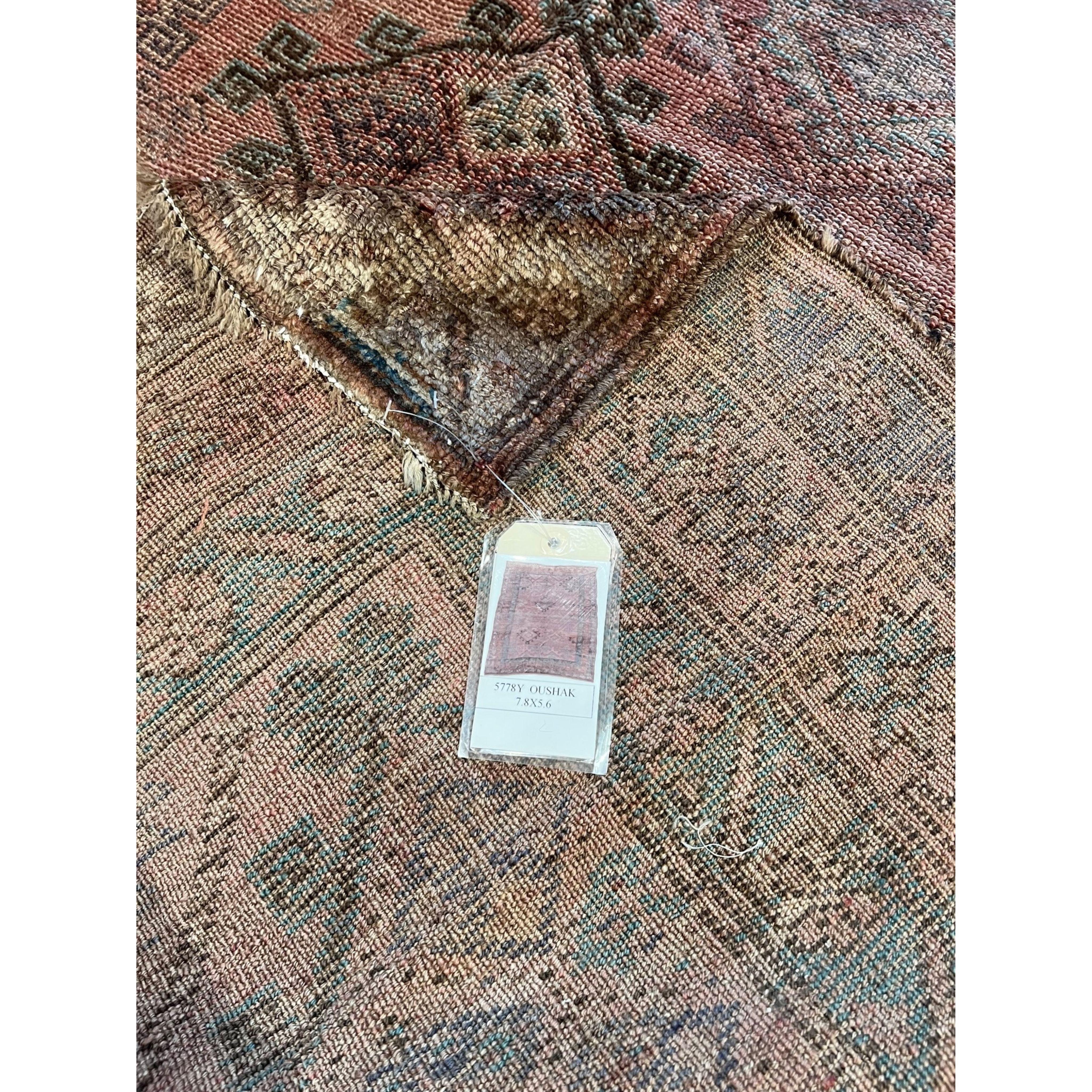 Ancien tapis d'Oushak 7,8x5,6 cm Bon état - En vente à Los Angeles, US