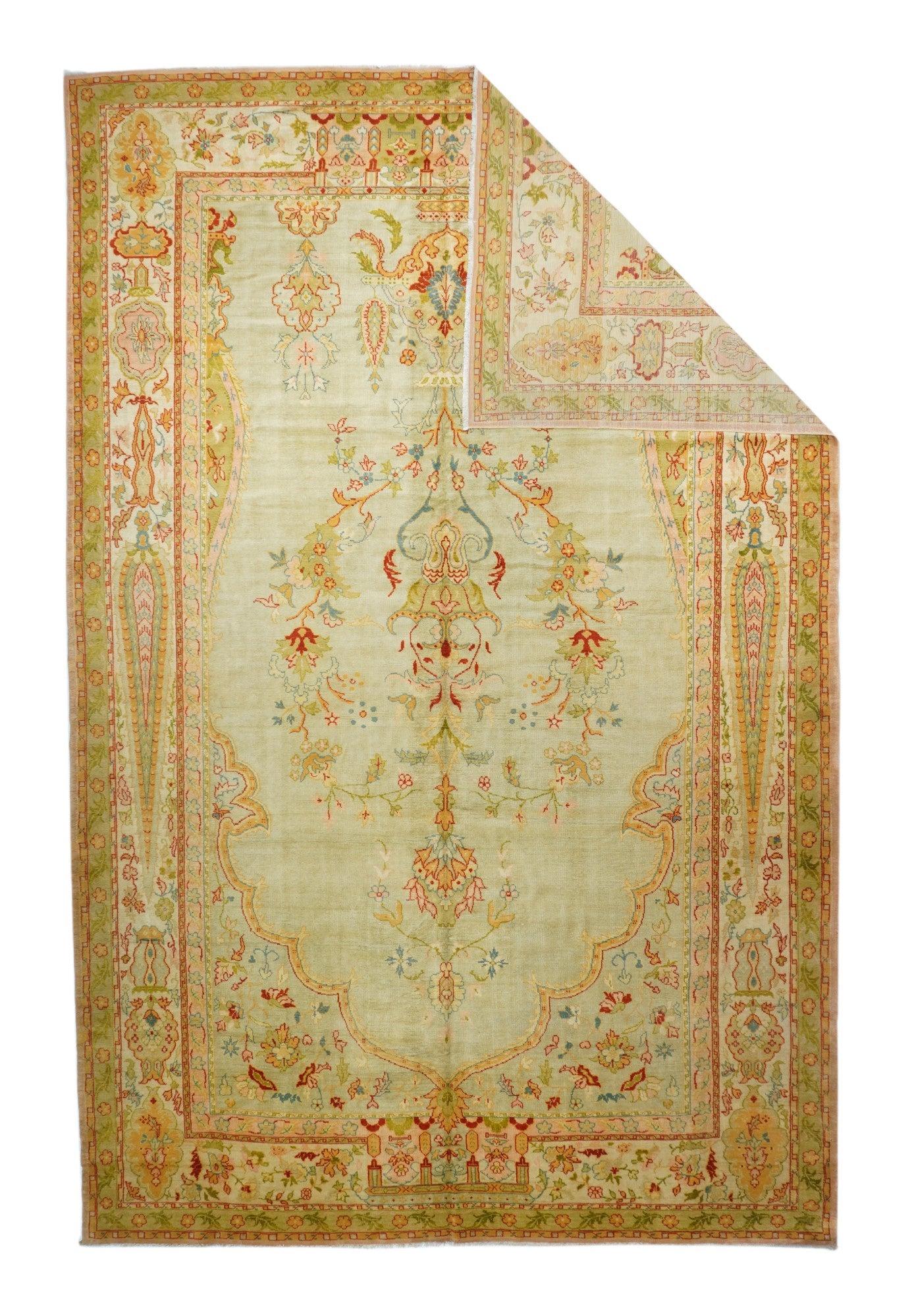 Antiker Oushak-Teppich 9'5'' x 14'5''.