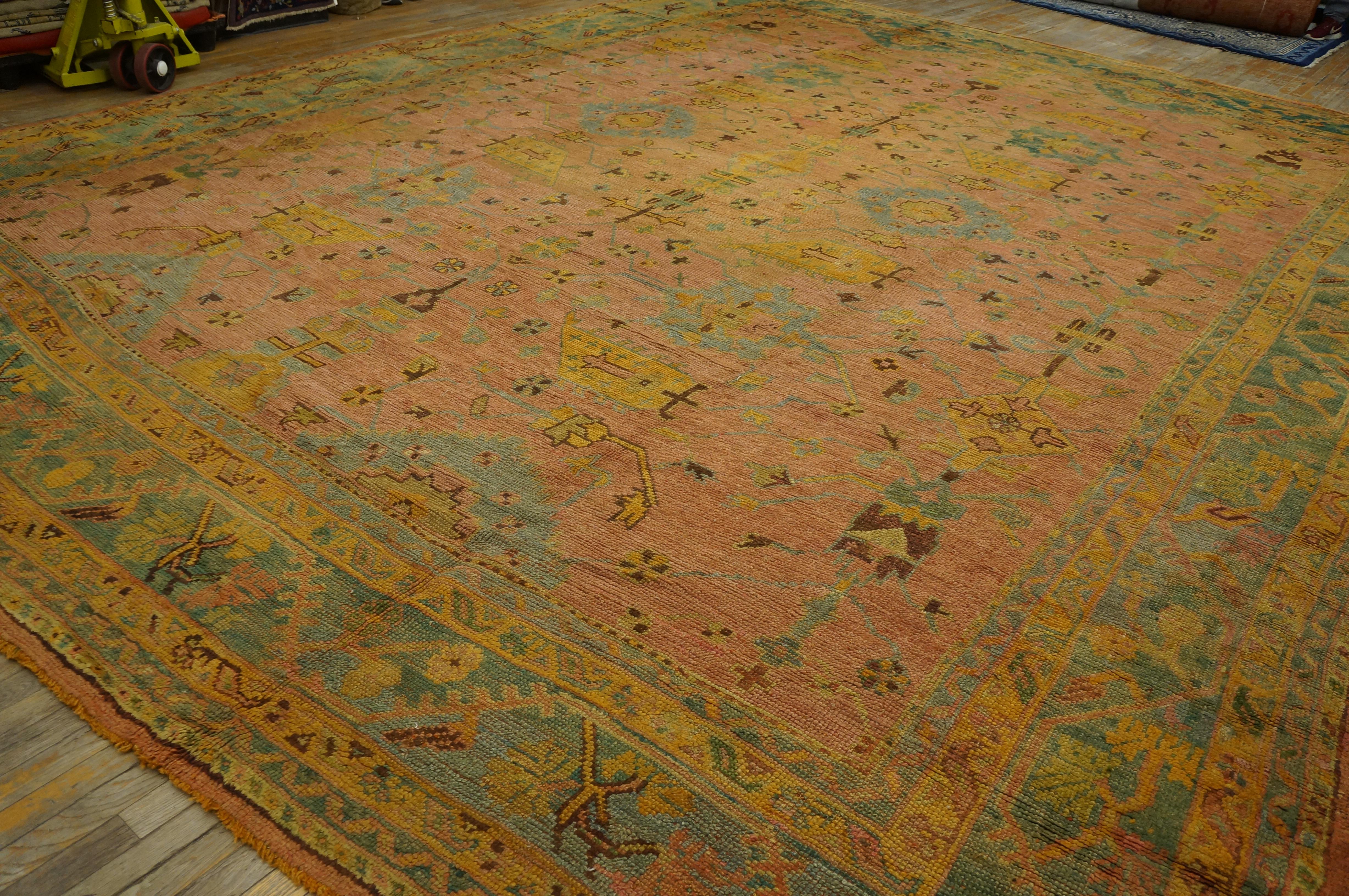 Early 20th Century Turkish Oushak Carpet ( 14'2