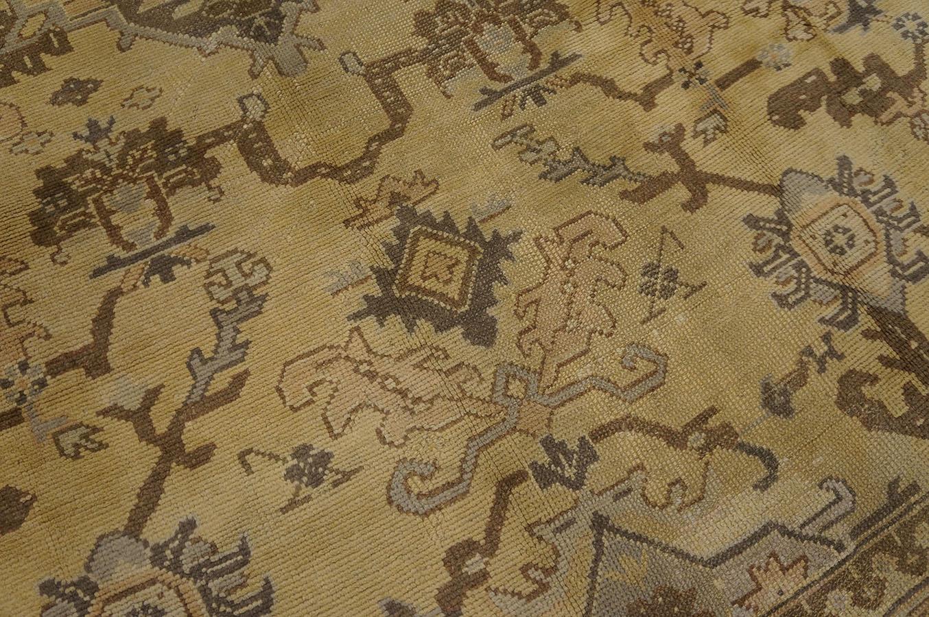 Türkischer Oushak-Teppich des frühen 20. Jahrhunderts ( 9''3 x 11''10 - 282 x 360) im Angebot 5