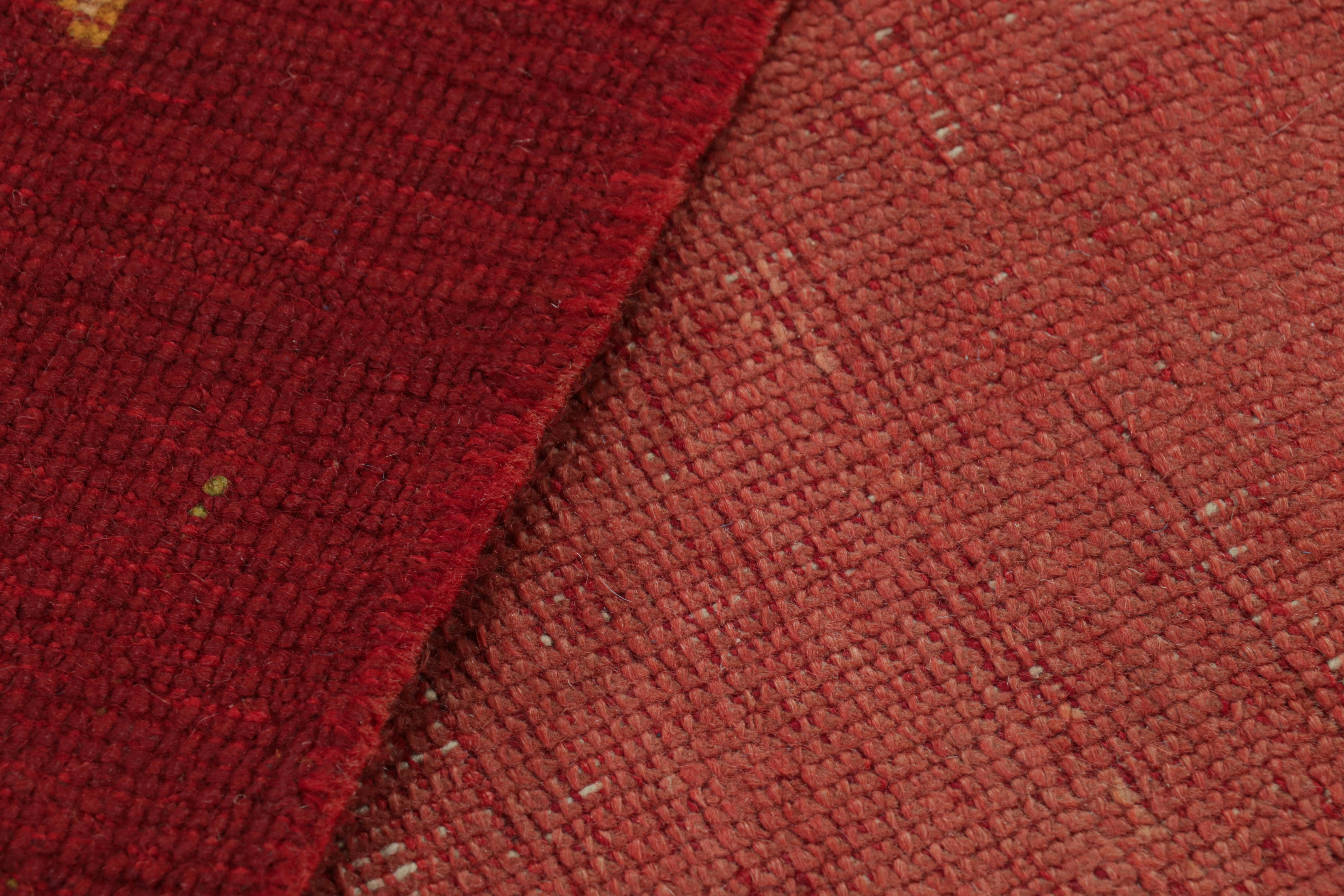 Antiker Oushak-Teppich in Rot mit floralen Medaillons (Wolle) im Angebot