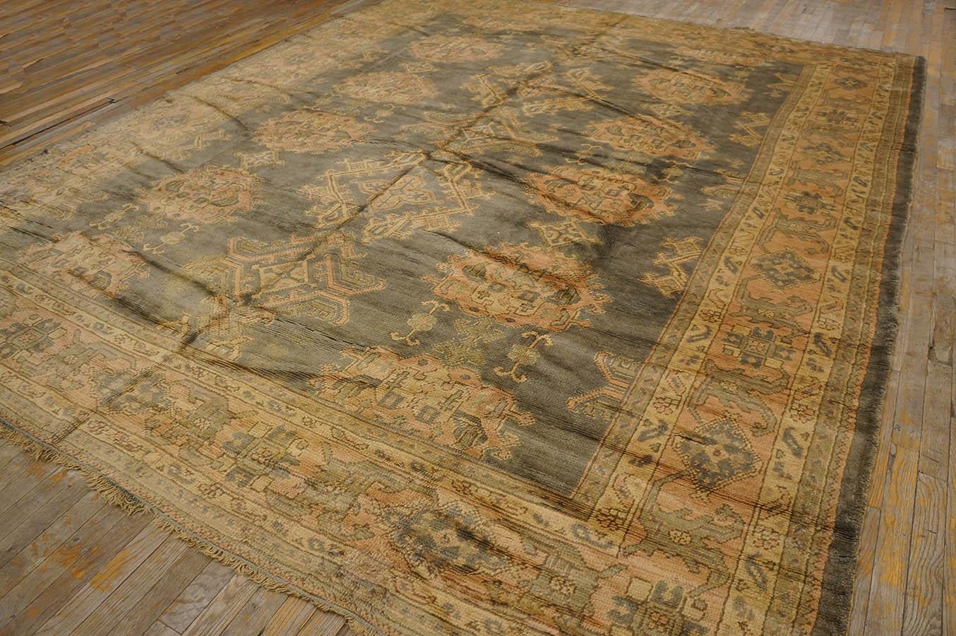 Early 20th Century Turkish Oushak Carpet ( 10' x 12'1'' - 305 x 368 ) For Sale 12