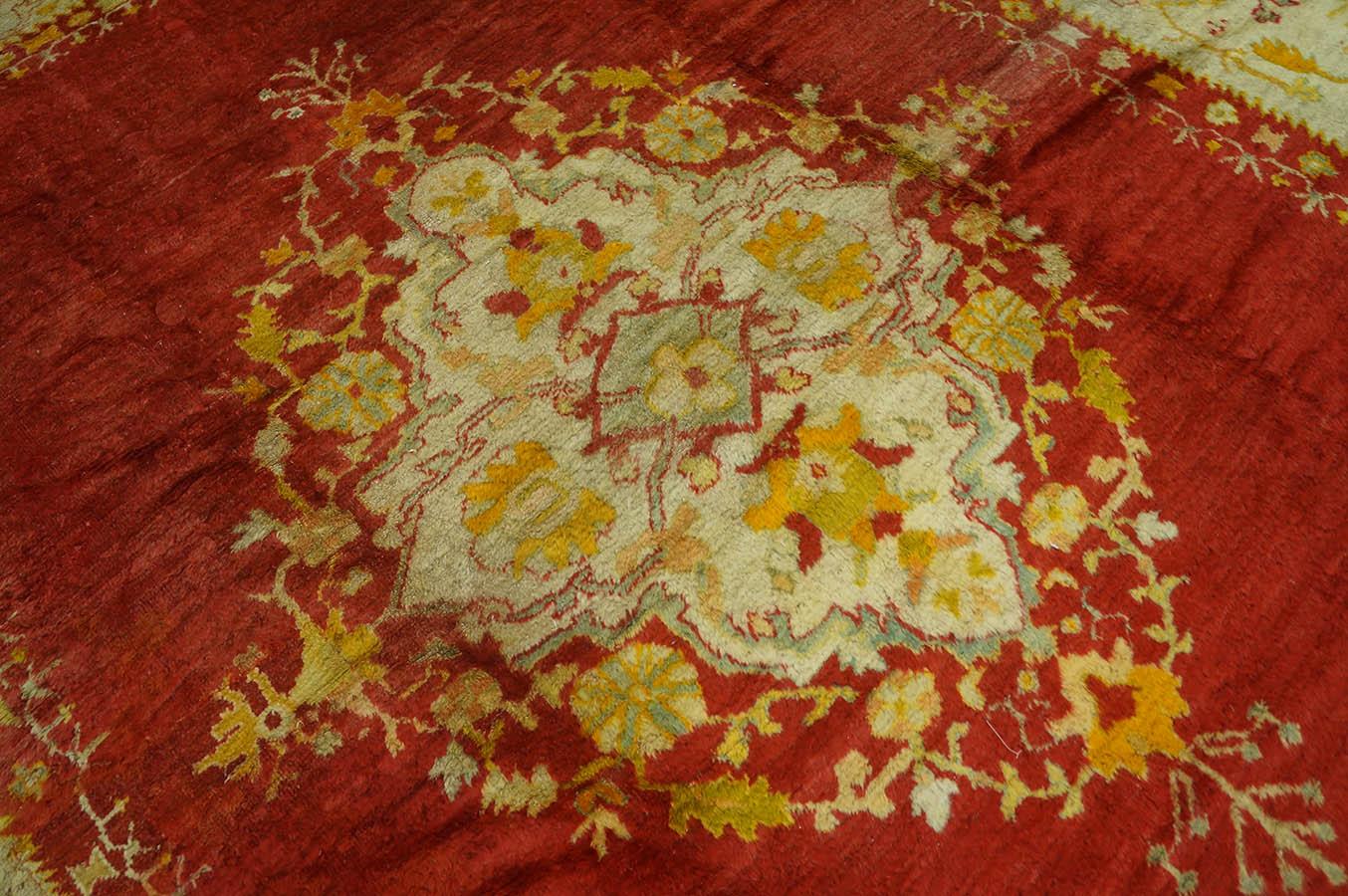 Late 19th Century Turkish Angora Oushak Carpet ( 7' 6'' x 10' - 230 x 305 cm )  For Sale 8