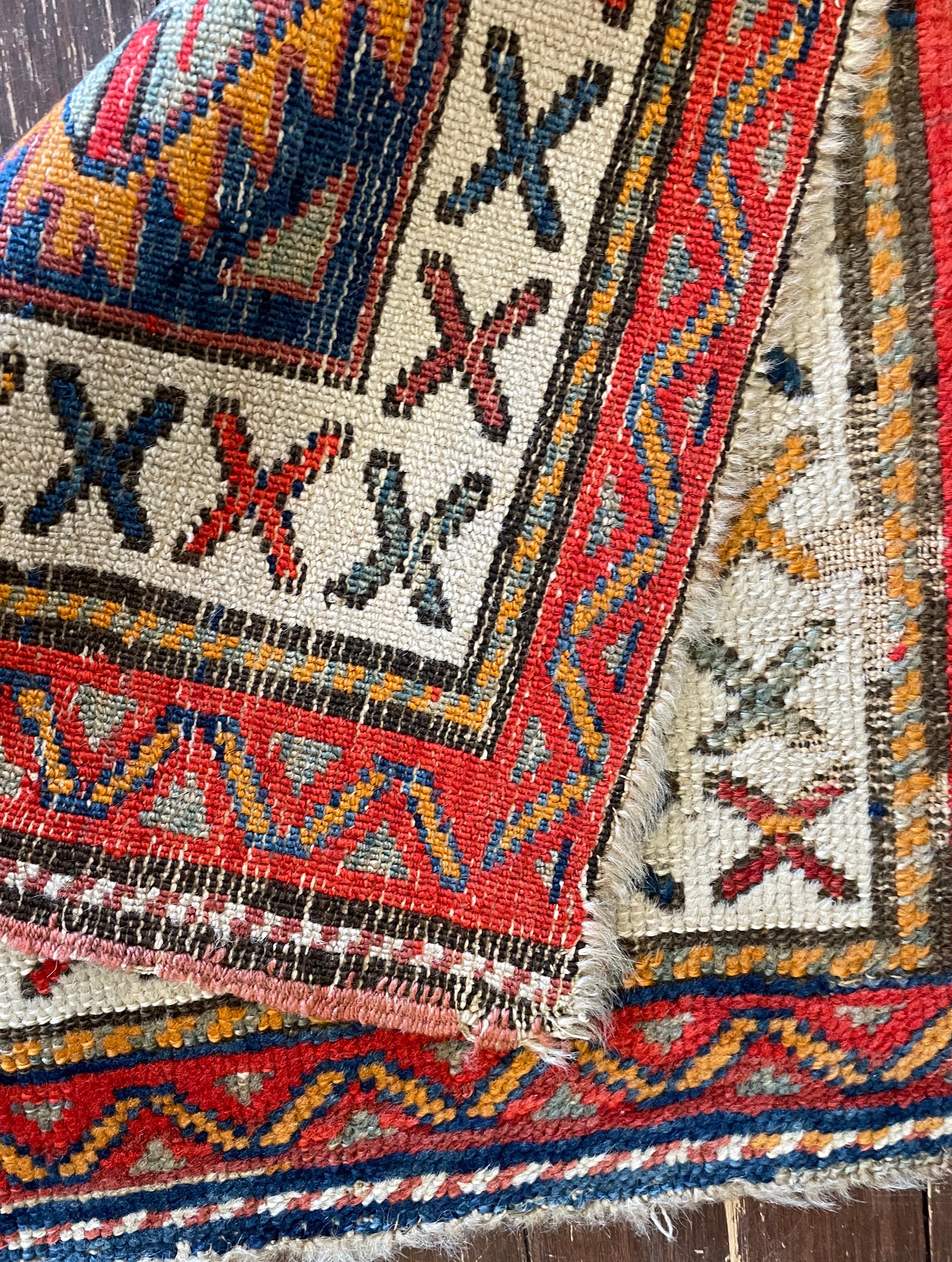 Antiker Oushak Yastik- anatolischer Teppich, wie er ist im Zustand „Relativ gut“ im Angebot in Evanston, IL