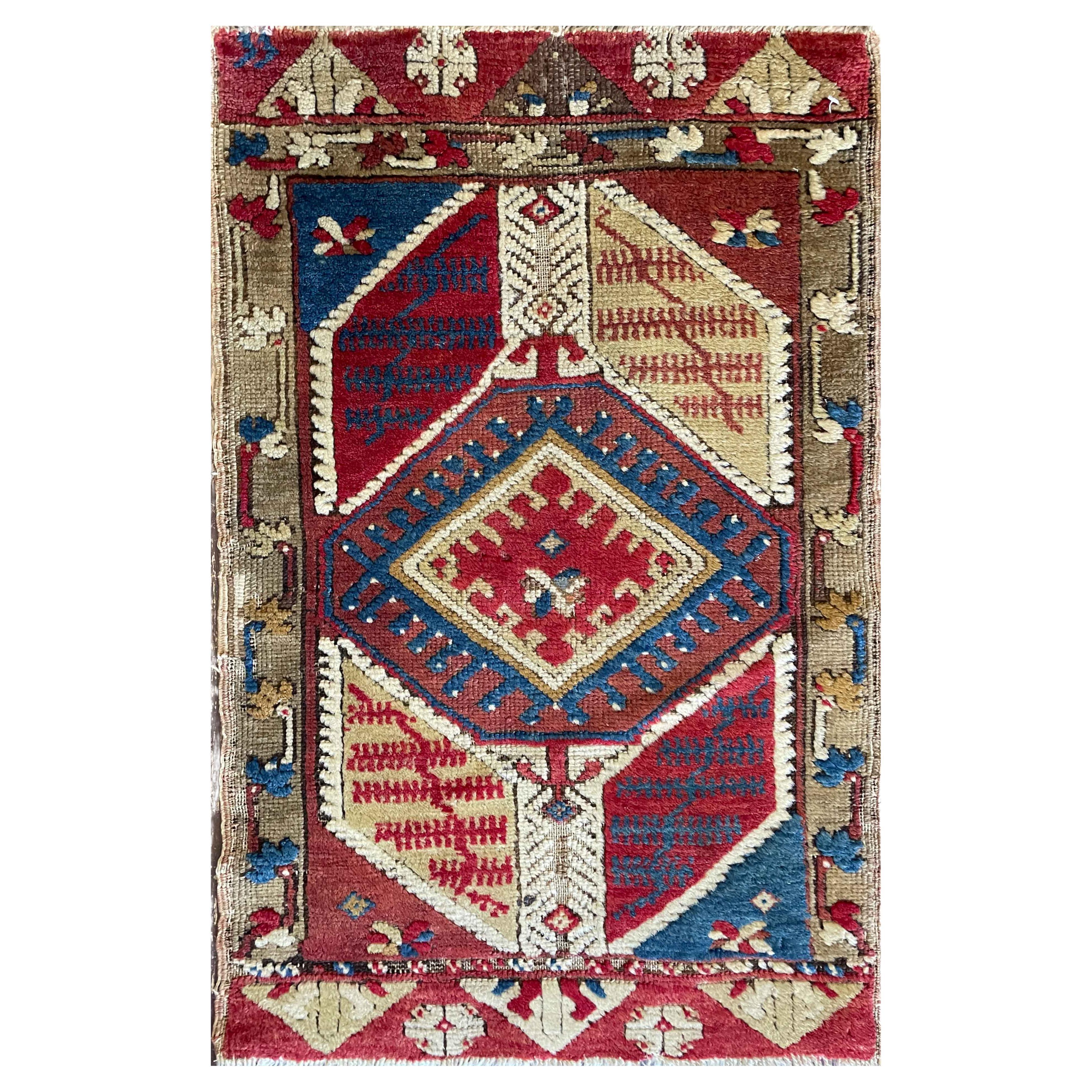 Tapis antique d'Anatolie Yastik
