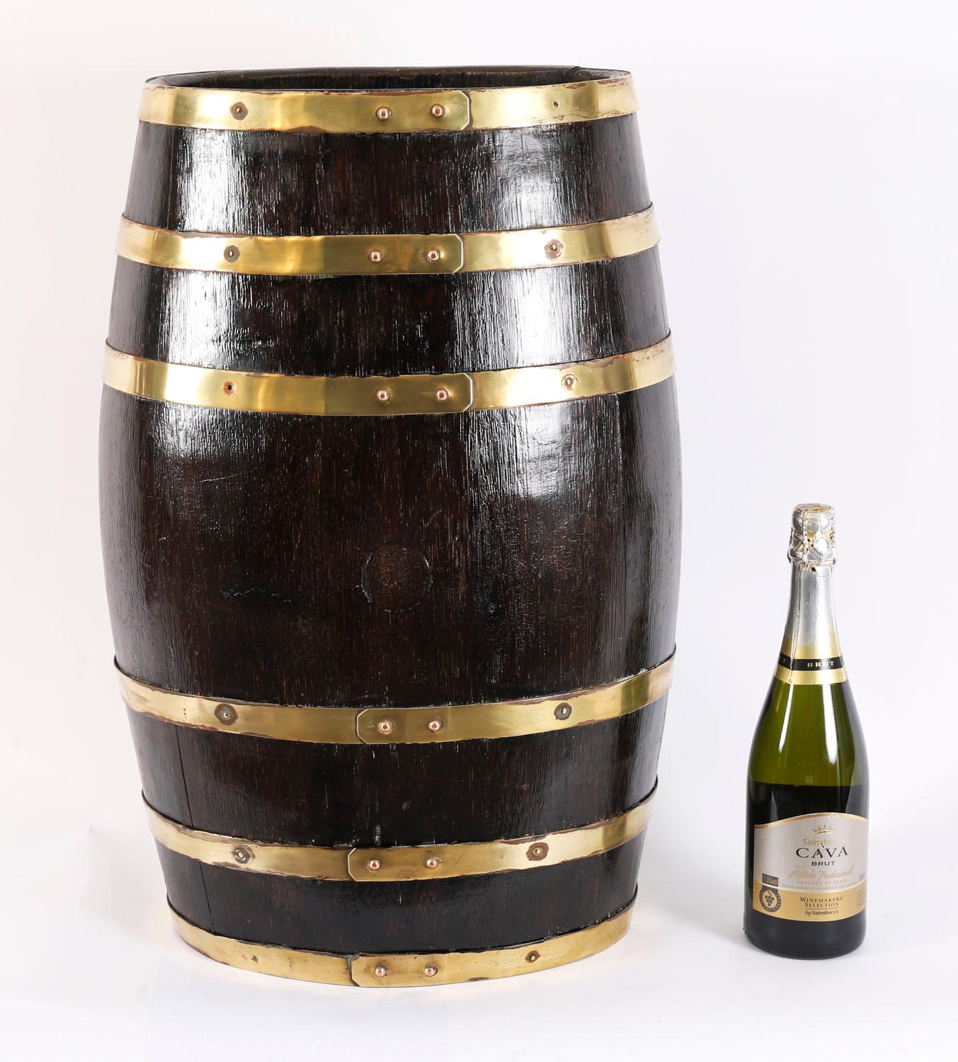 Antike Oval Messing Bound Barrel Regenschirm Stick Stand 19. Jahrhundert im Angebot 4