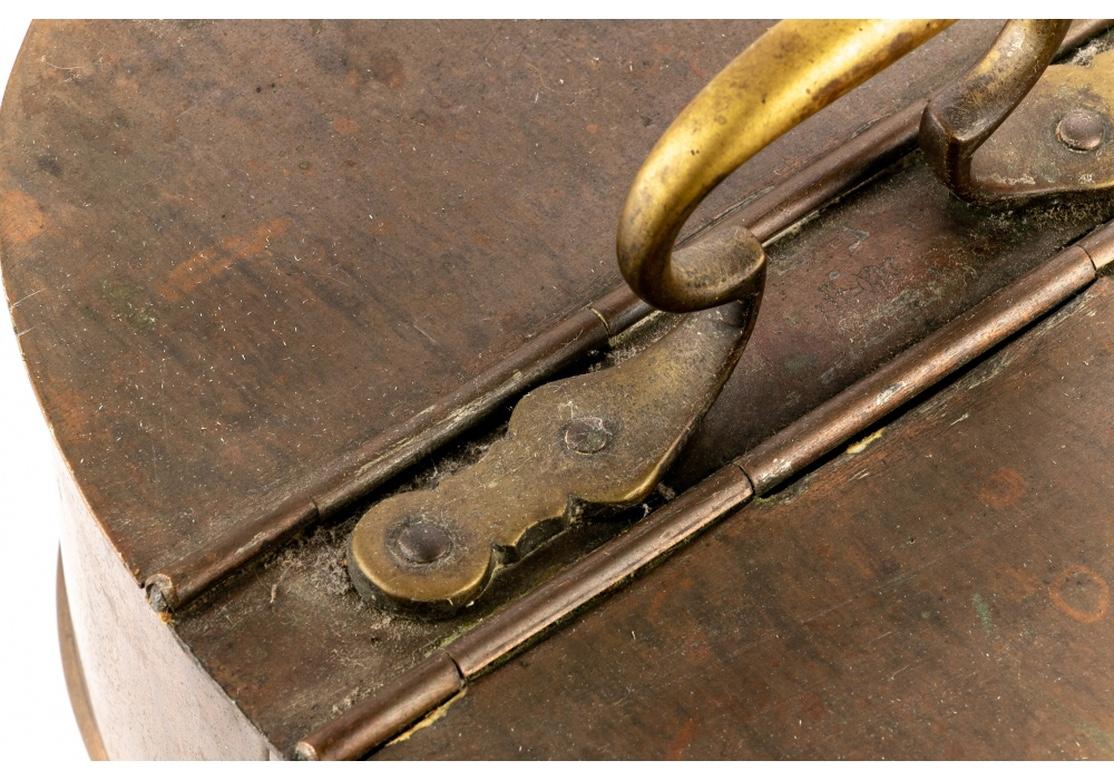 Antique Oval Copper Storage Bin In Good Condition For Sale In Bridgeport, CT