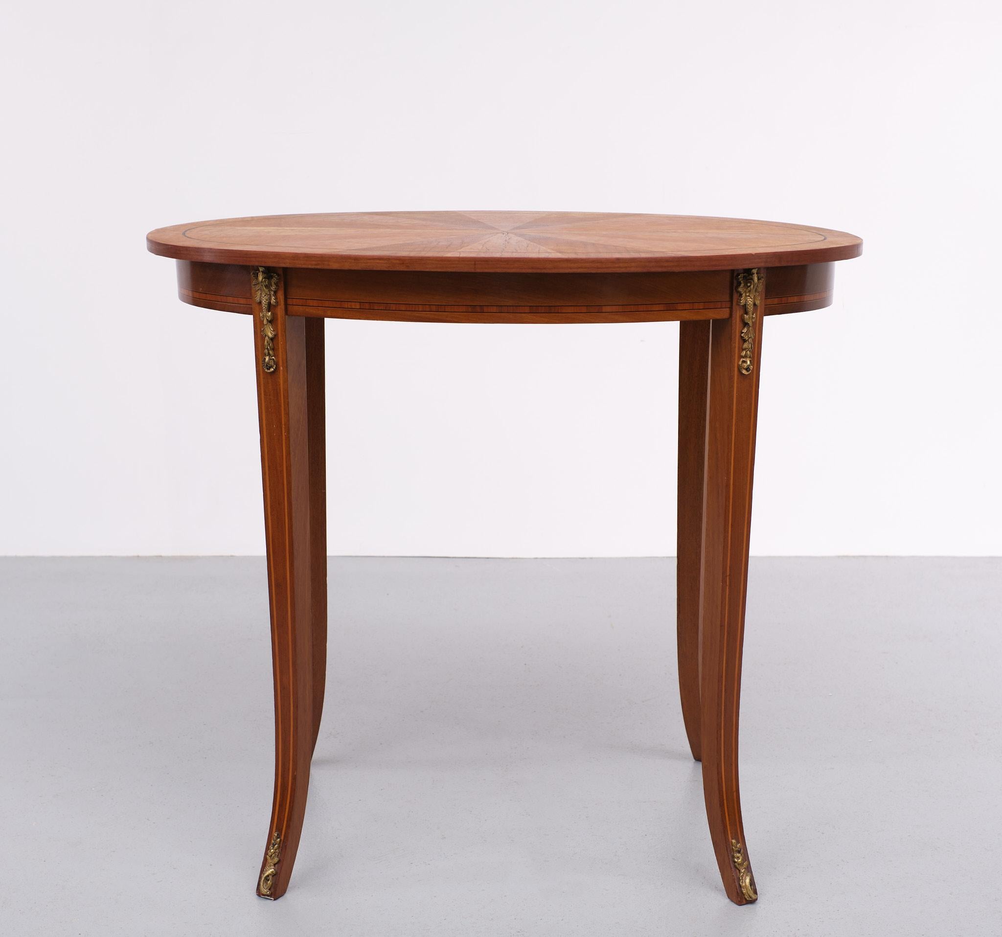 Antique Oval France Center Table, 1870  For Sale 1