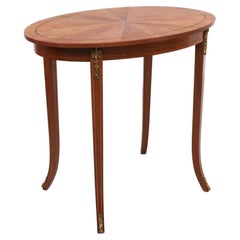 Ancienne table centrale ovale française de 1870 