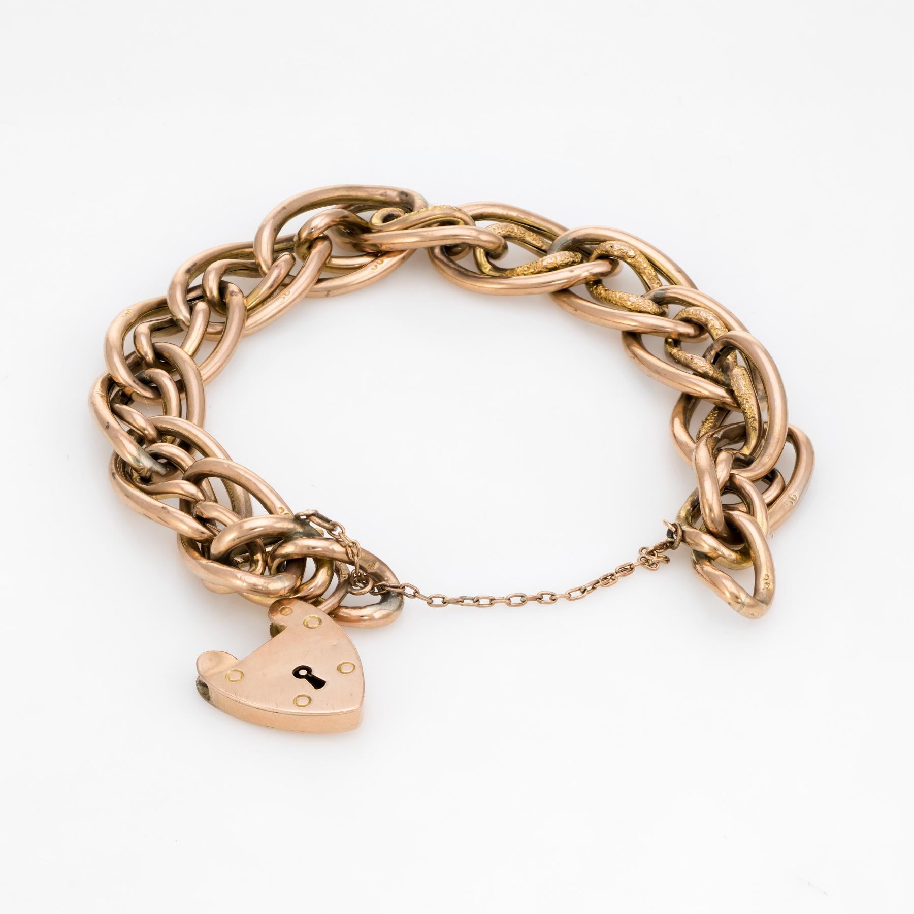 Antique Oval Link Bracelet Edwardian 9 Karat Rose Gold Day Night Heart Padlock In Good Condition In Torrance, CA