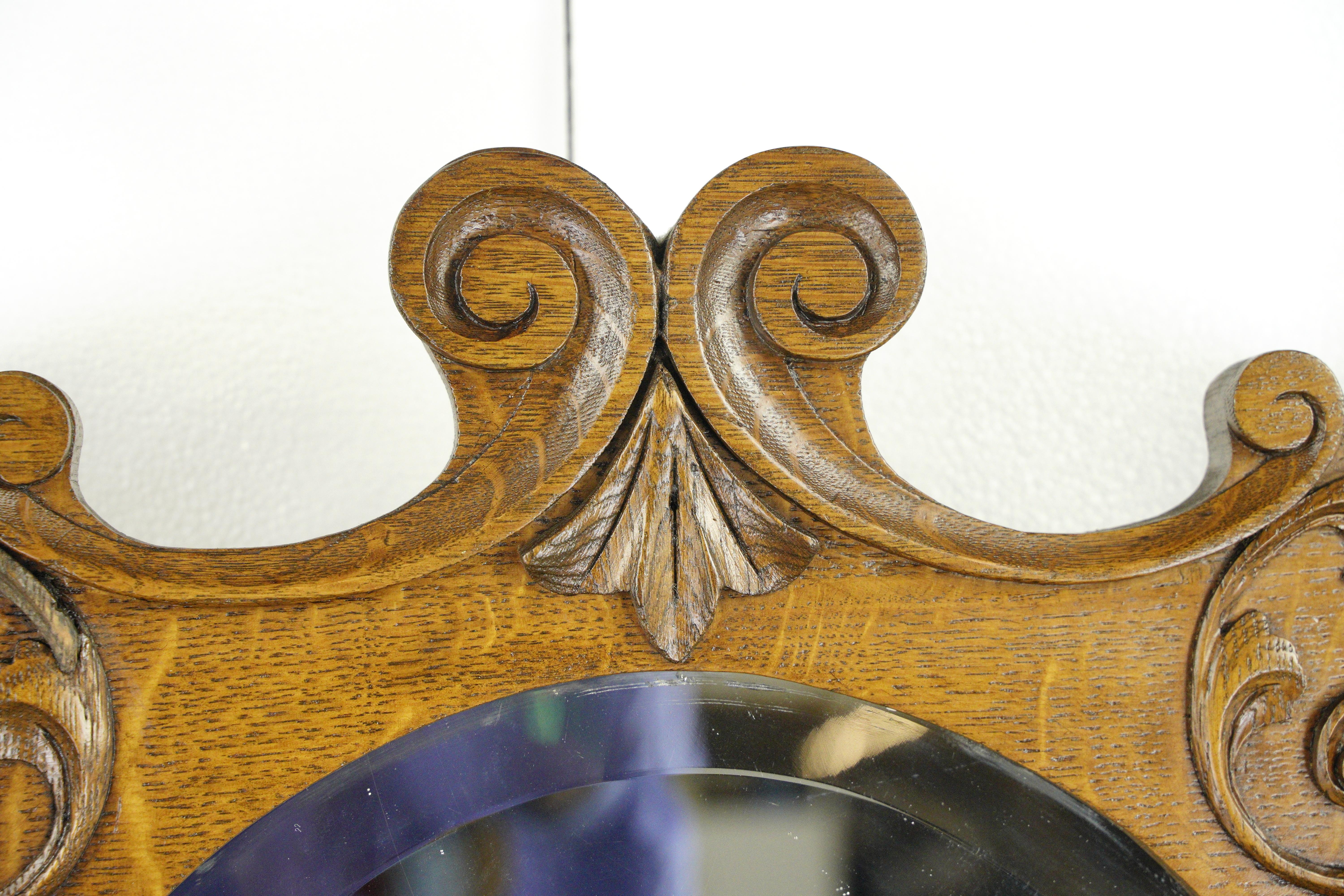 Antique Oval Mirror 4 Hook Storage Seat Oak Hall Tree In Good Condition For Sale In New York, NY