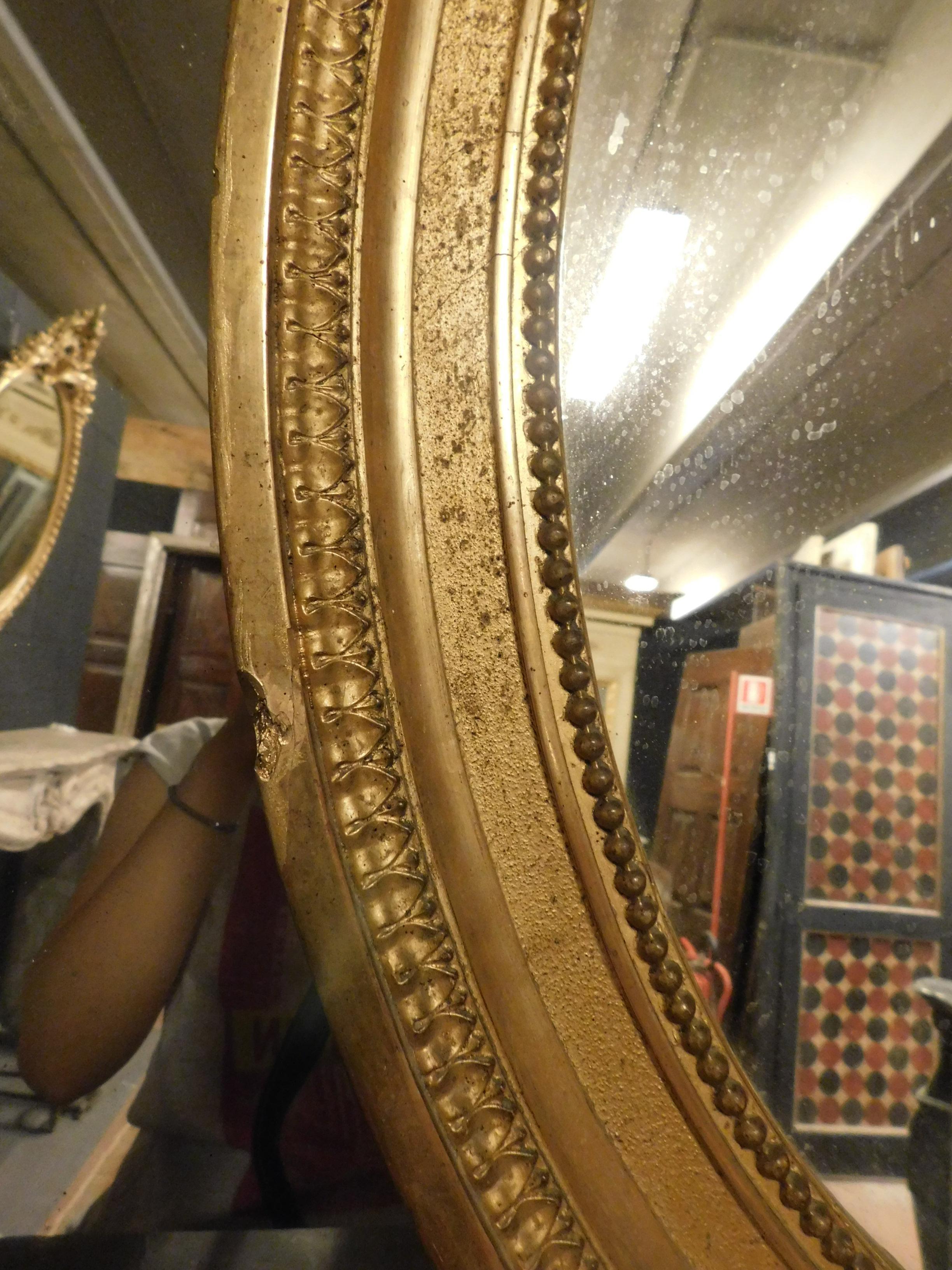 Antique Oval Mirror in Gilded Wood, Bird, Arrows and Flames, 19th Century, Italy 2