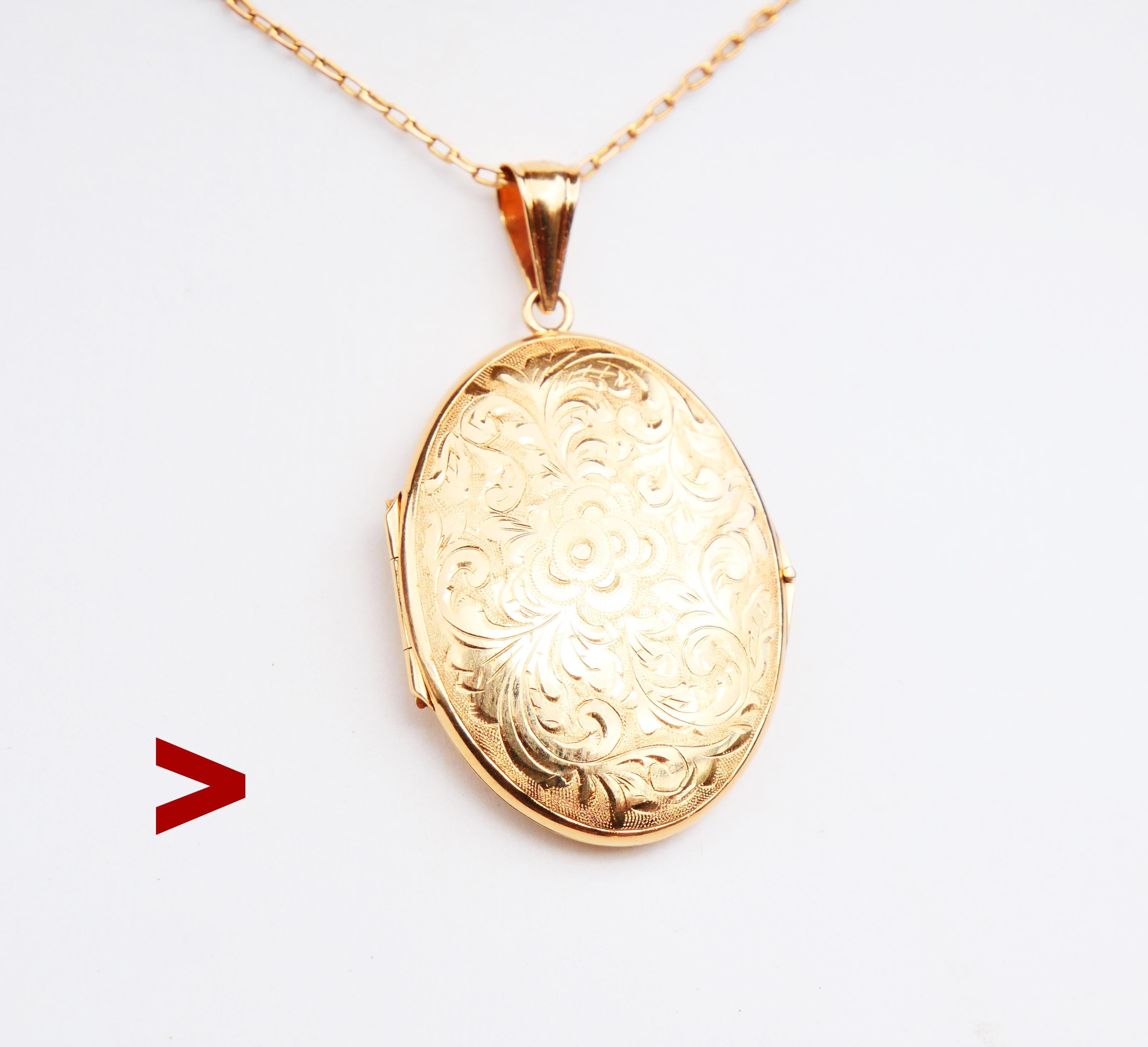 Hand-made in 18K Gold - Pendant / Locket with hand-engraved ornaments of Greek Key on both sides. Made in solid 18K Yellow Gold. One internal removable bezel inside, no glass. All parts tested 18K Yellow Gold. Bail with worn Swedish XIX cent