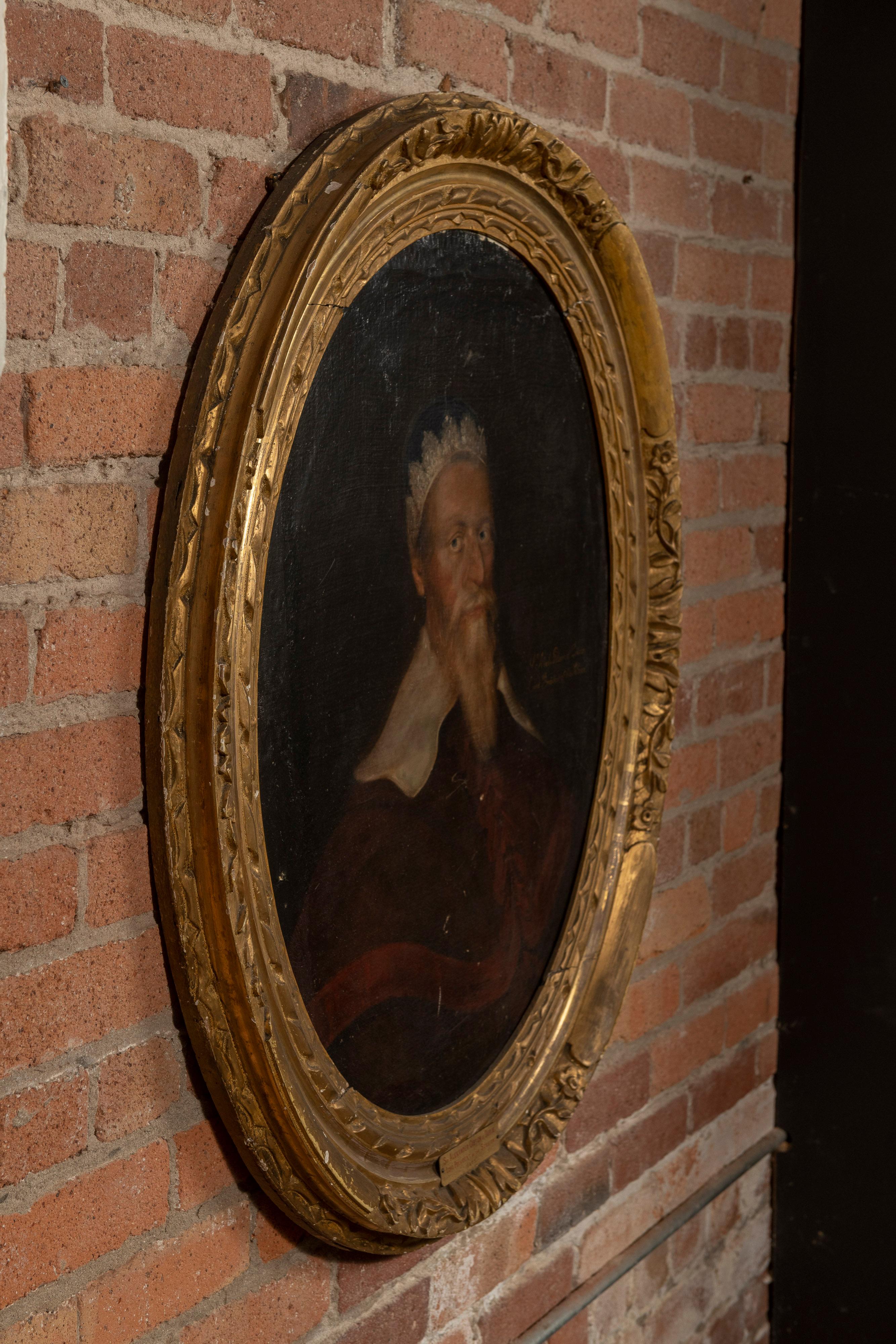 British Antique Oval Portrait of Sir Alexander Gibson, Oil on Canvas, Framed in Wood For Sale