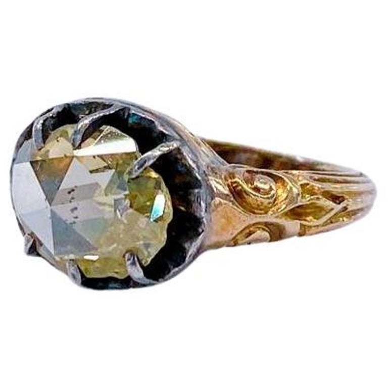 Antique 1850s Oval Rose Cut Diamond Gold Solitair Ring For Sale at 1stDibs