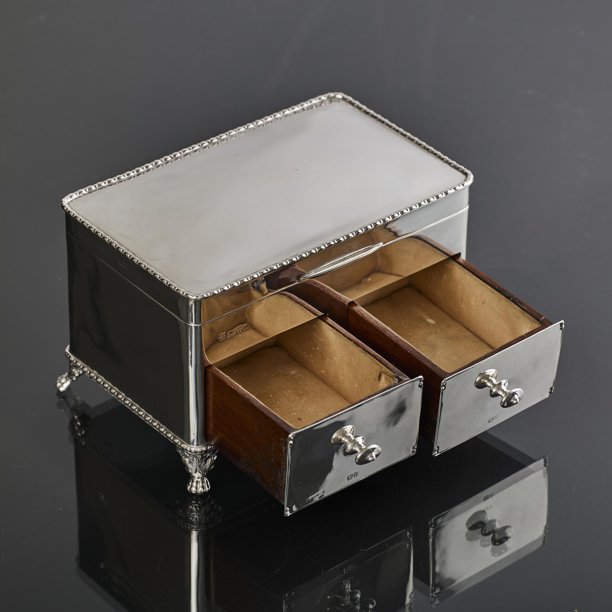 Handmade Edwardian silver jewellery box with drawers For Sale 1