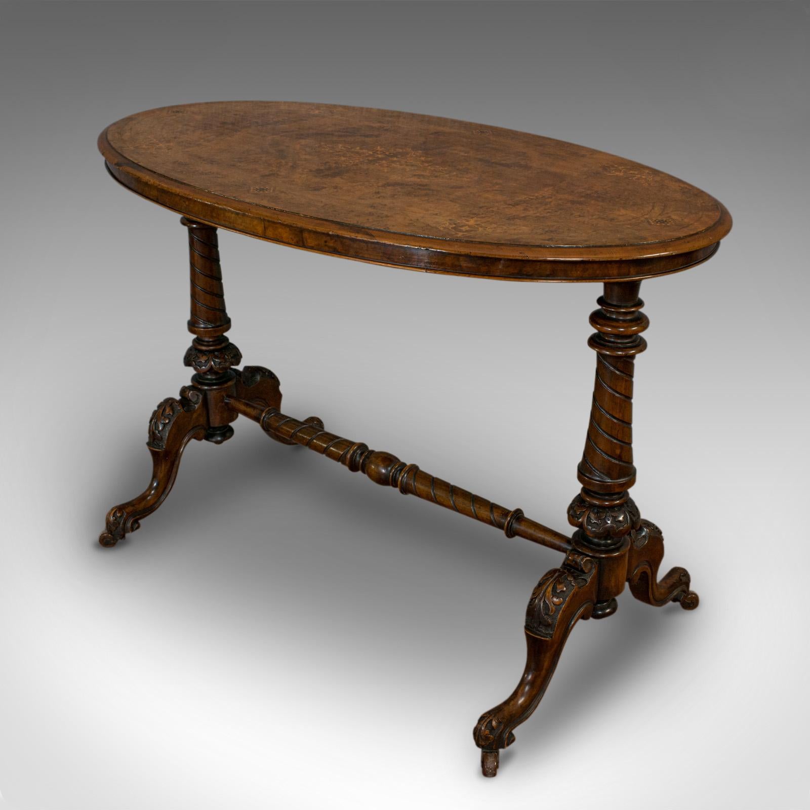 Antiker ovaler Tisch, Englisch, Wurzelnussbaum, Mitte, Seite, viktorianisch, um 1870 (Viktorianisch) im Angebot