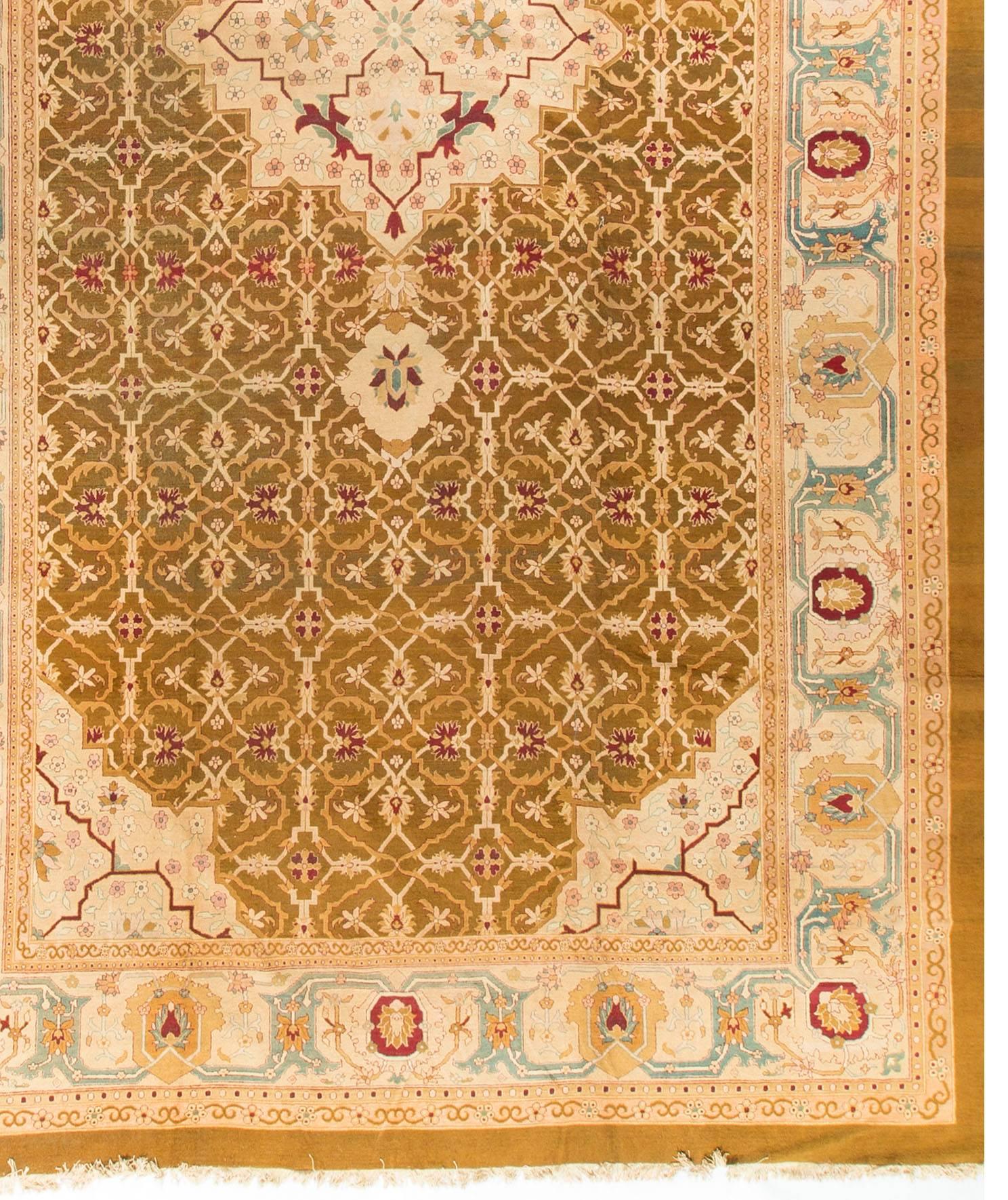 Antique Oversize Indian Agra Rug, circa 1890 13'2 x 24' In Good Condition For Sale In Secaucus, NJ