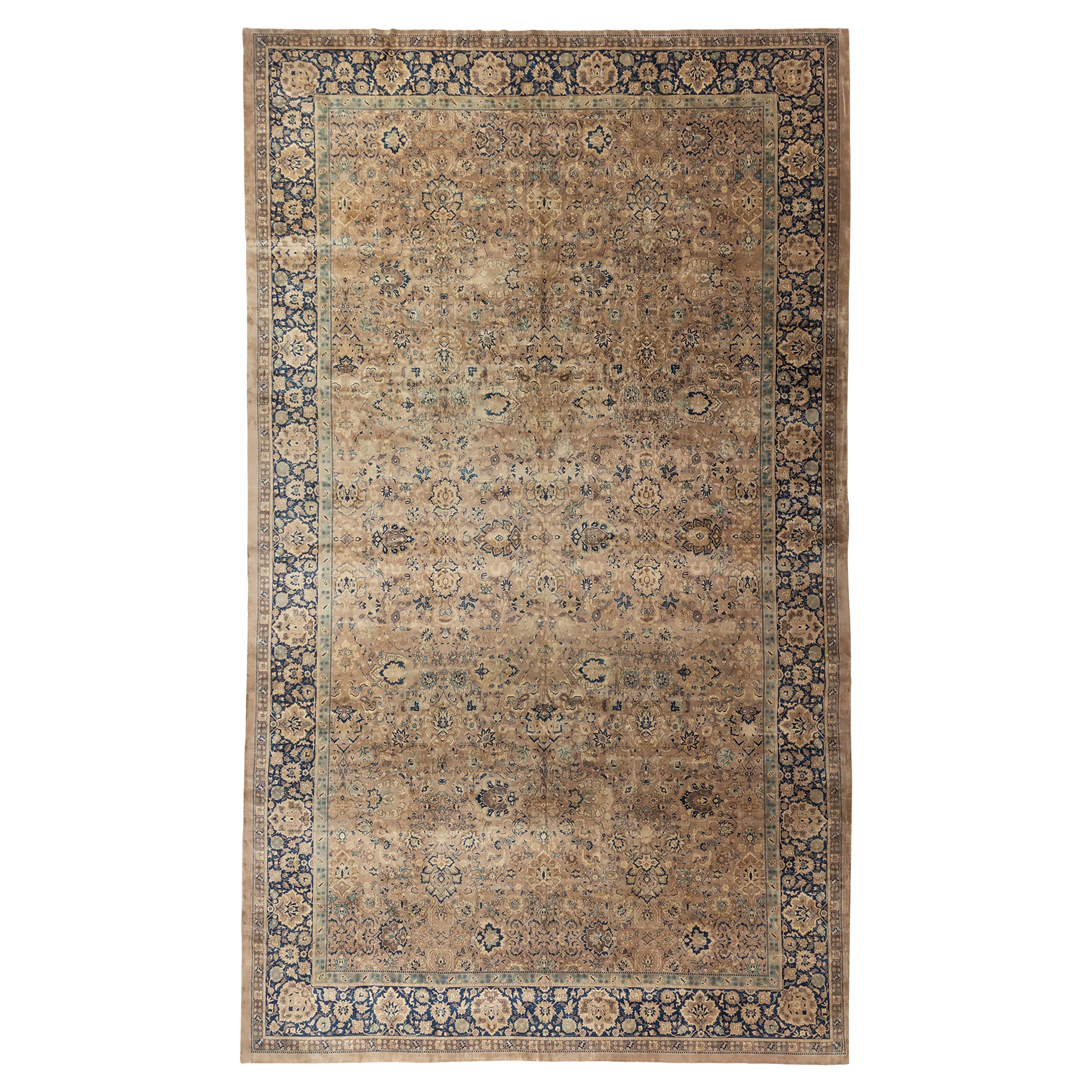 Antiker übergroßer Indo Kirman-Teppich, Indo  14'7 x 23'9 im Angebot