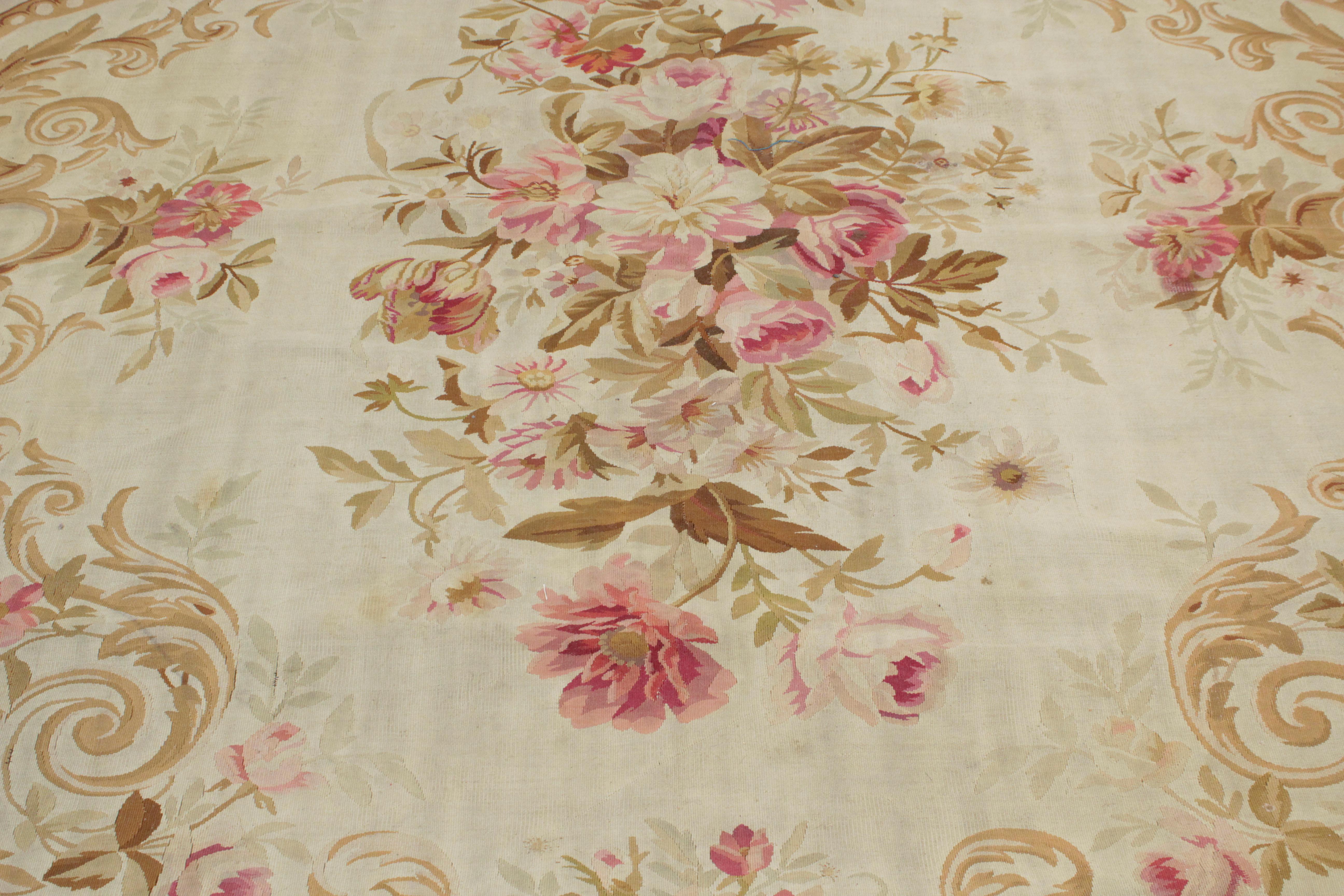 Antique Oversize Napoleon III French Aubusson Carpet in Beige and Rose Red For Sale 3