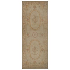 Antiker übergroßer Aubusson-Flatweave-Läufer in Taupe