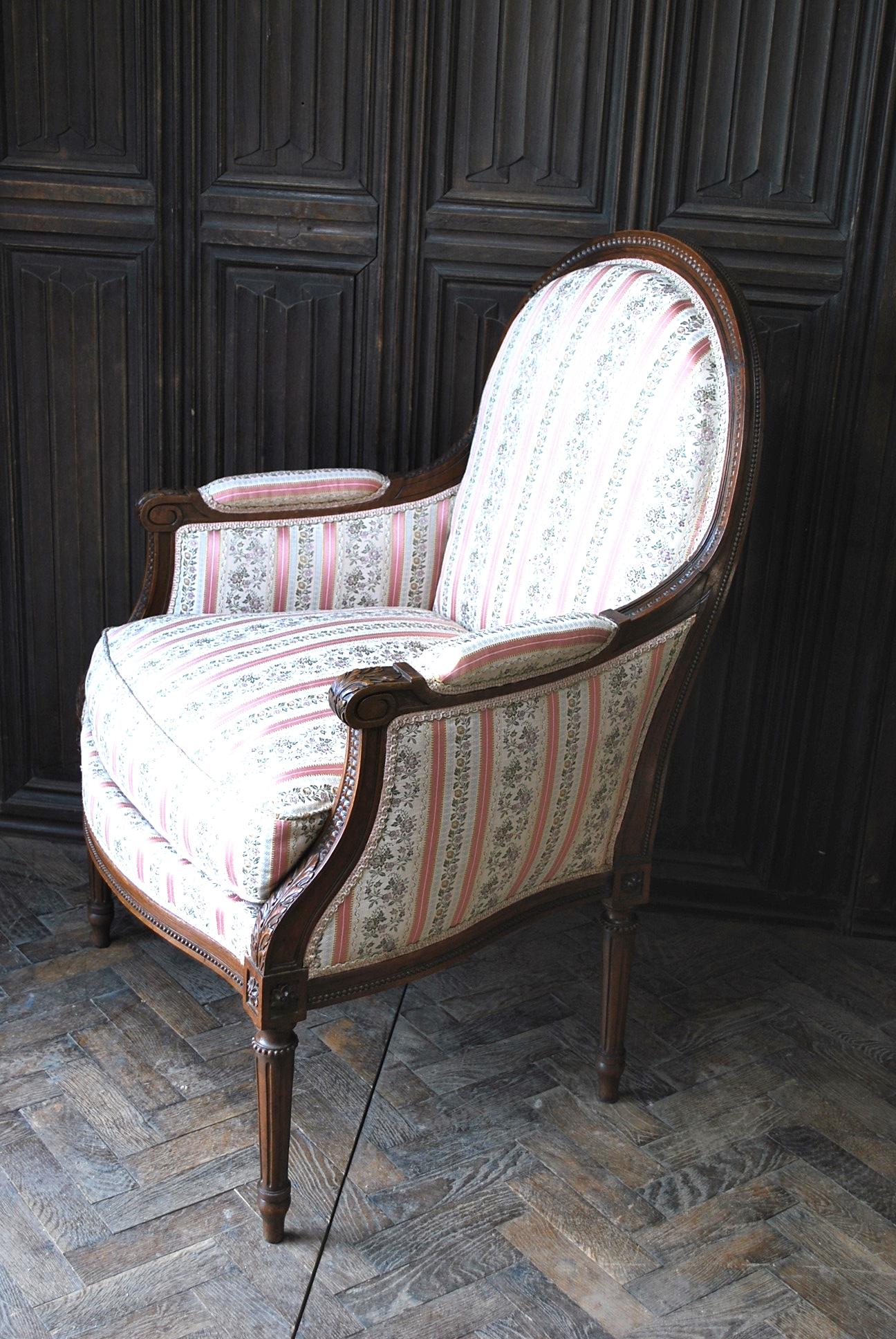 Antique Oversized French Armchair In Good Condition For Sale In Cheltenham, GB