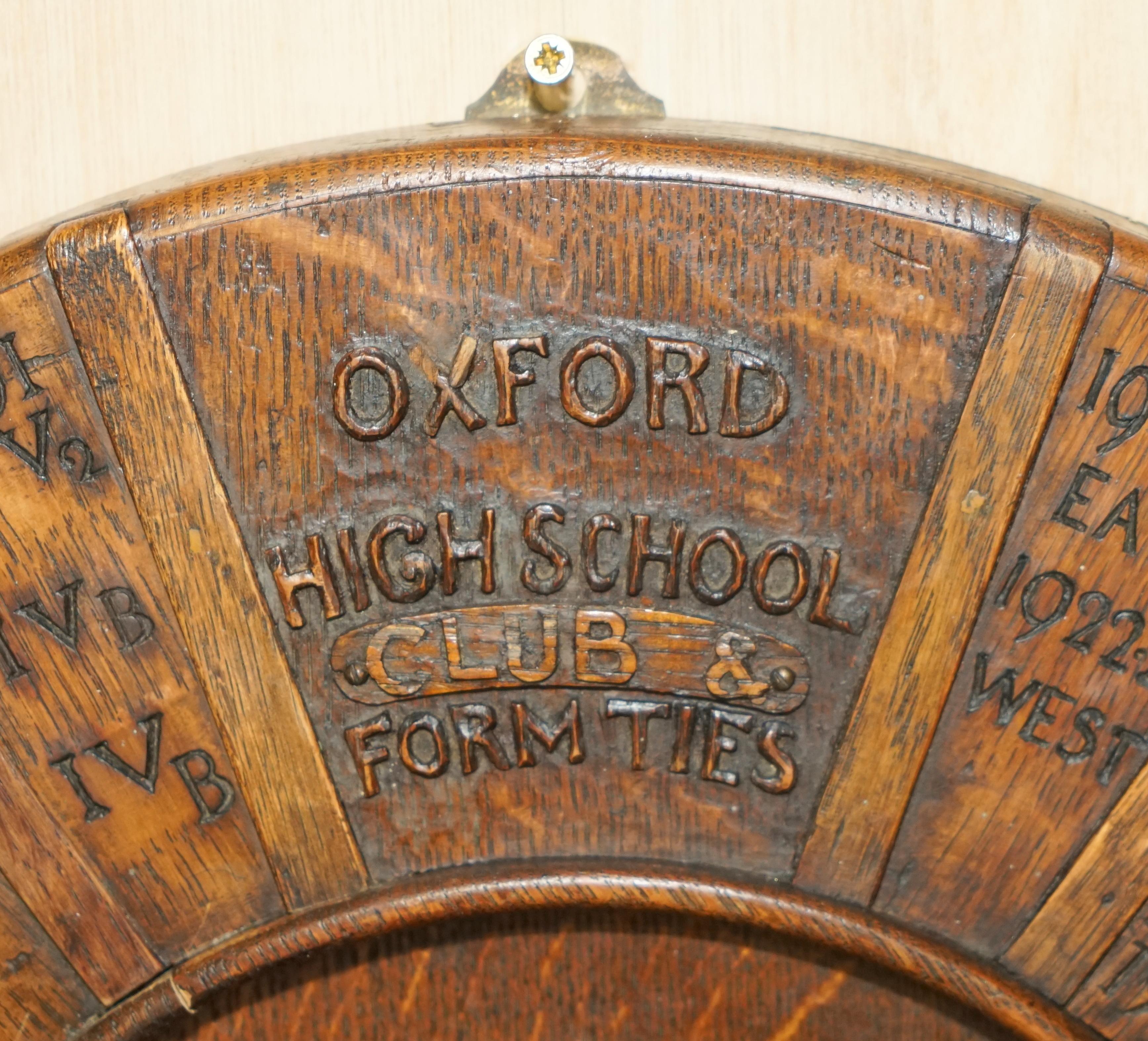 ANTIQUE OXFORD LADIES HiGH SCHOOL HOCKEY PRESENTATION WINNERS PLAQUE MUST SEE For Sale 4