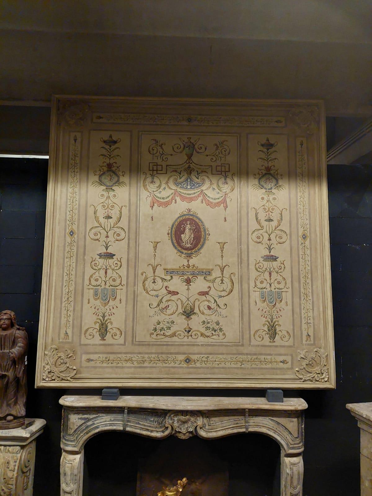 Antique Painted and Sculpted Neoclassical Ceiling Panel, Mid-18th Century, Italy In Good Condition In Cuneo, Italy (CN)