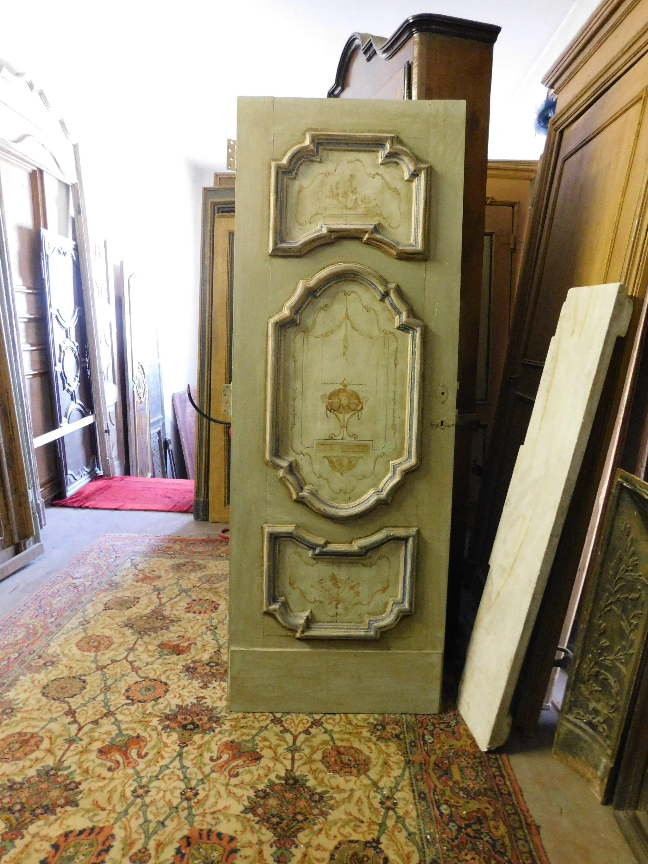 Antique Painted Baroque Door with Three Panels Lacquered, 18th Century, Italy 5