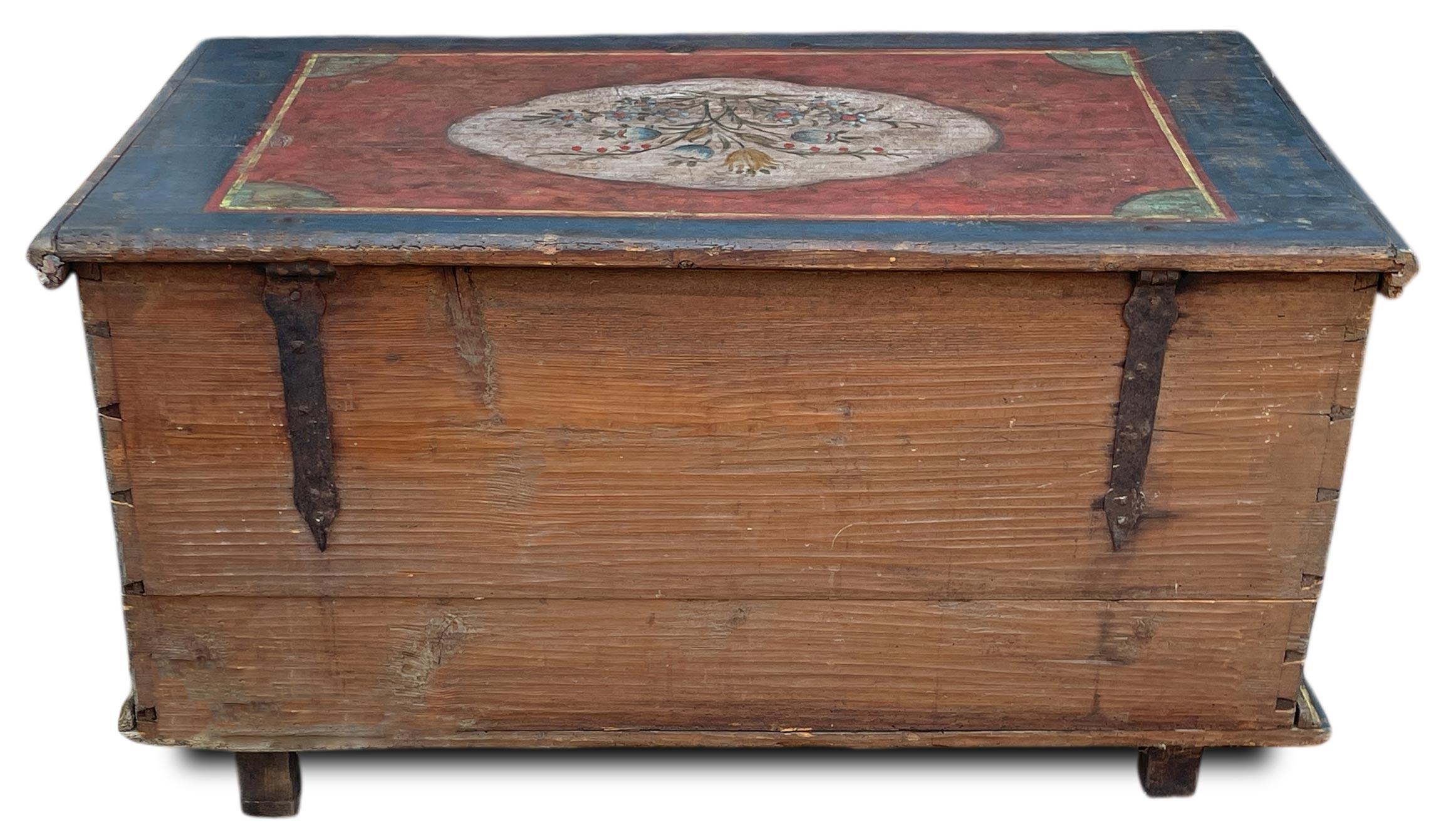 Antique Painted Blanket Chest en venta 10